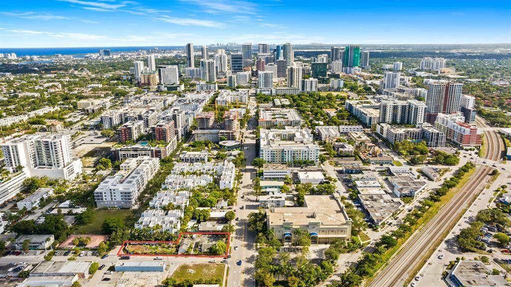 Fort Lauderdale, FL 33304,746 NE 3rd Ave & NE 8th St