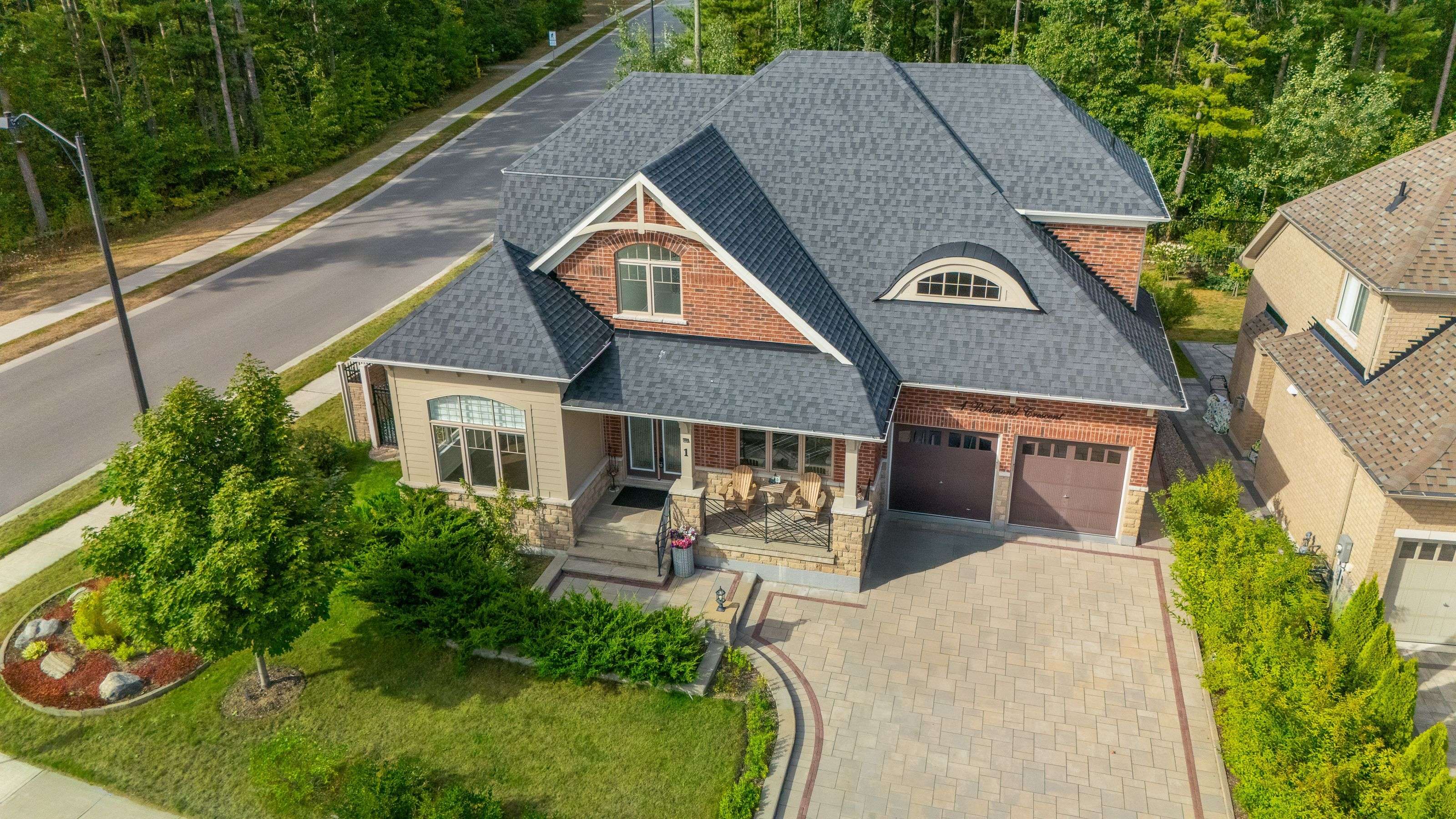 Springwater, ON L9X 1Z8,1 Redmond CRES