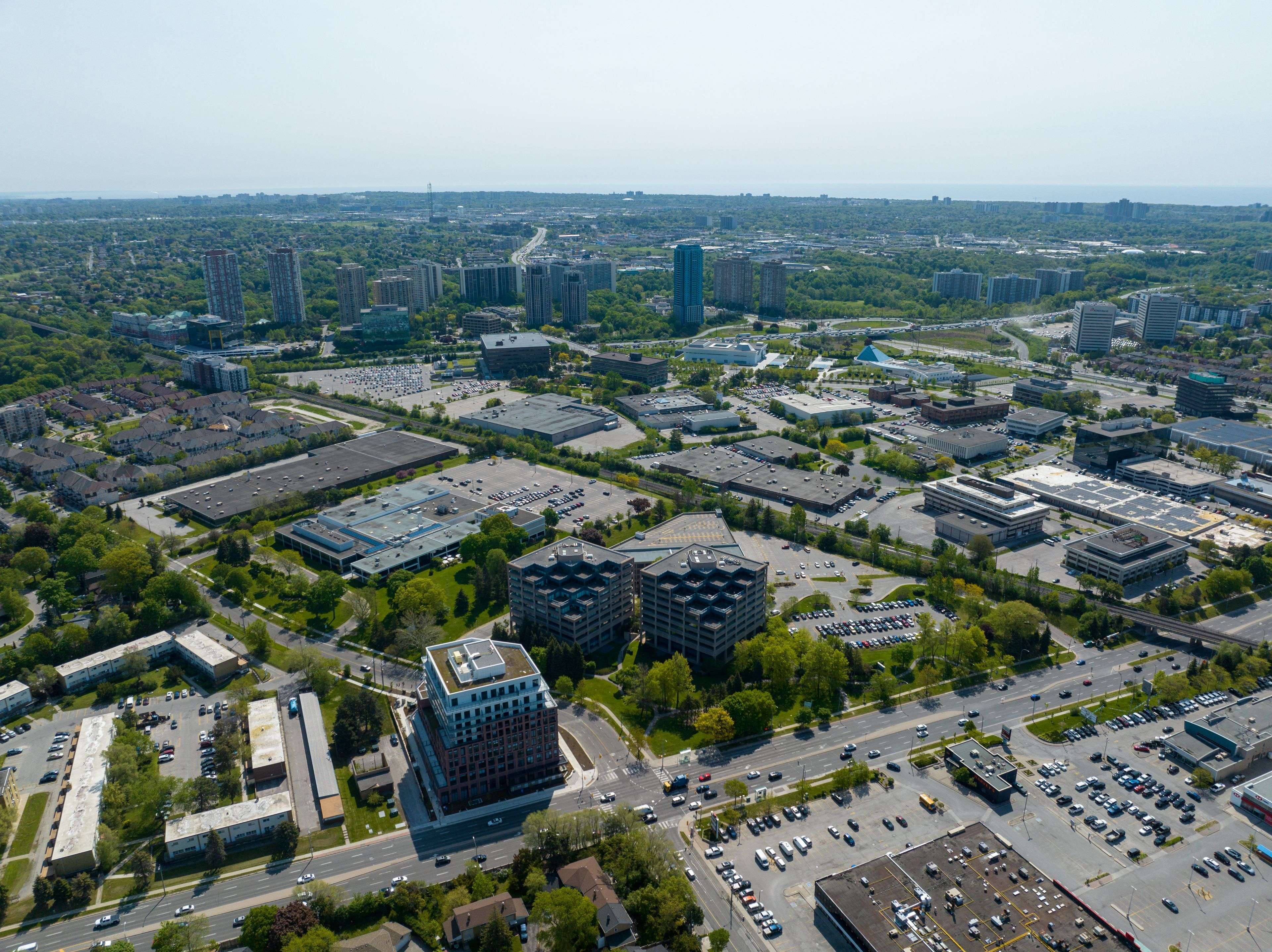 Toronto C13, ON M3C 1W3,895 Don Mills (Tower 2) RD #112