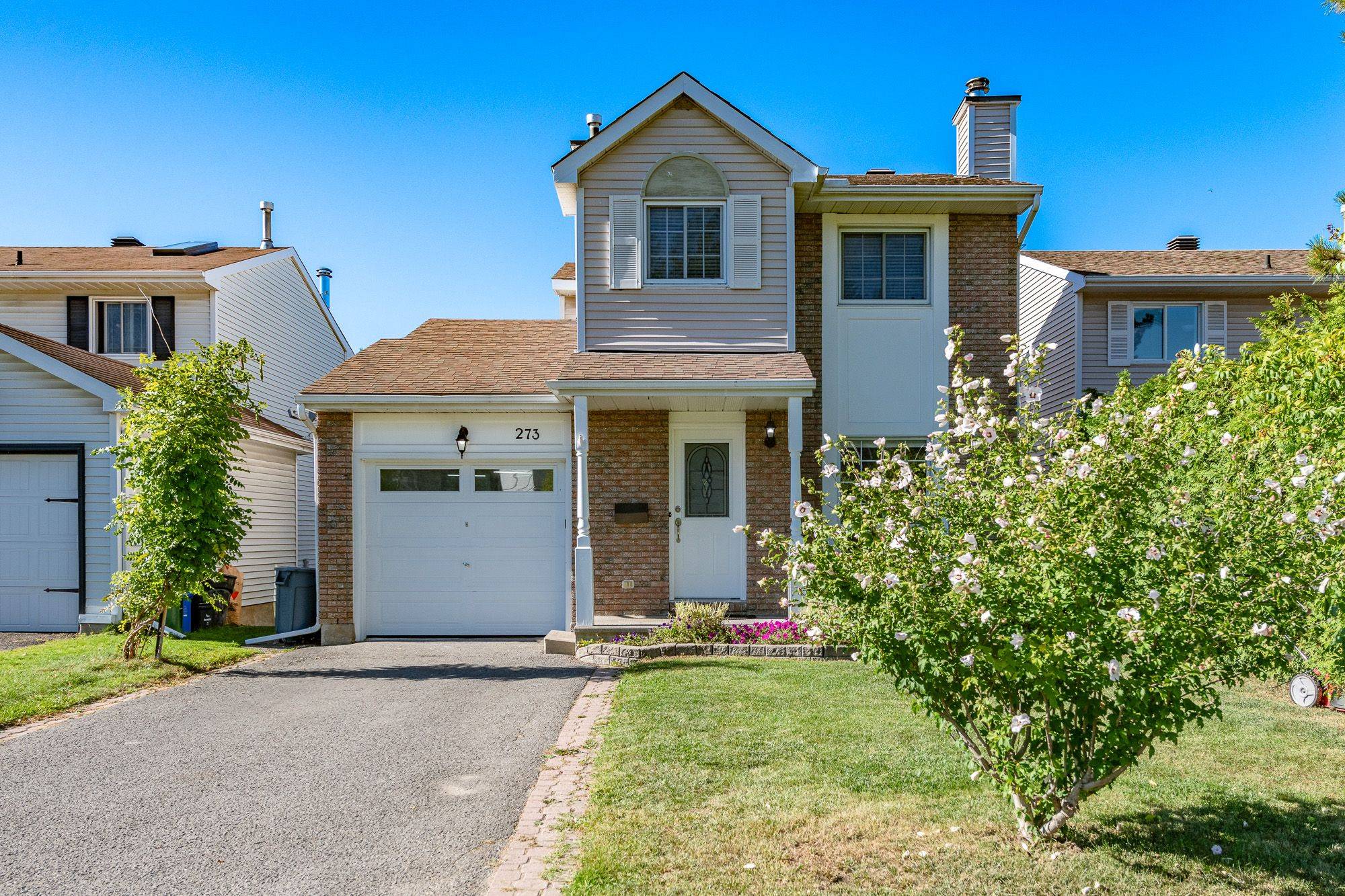 Orleans - Cumberland And Area, ON K1E 3L5,273 Cote-Royale CRES