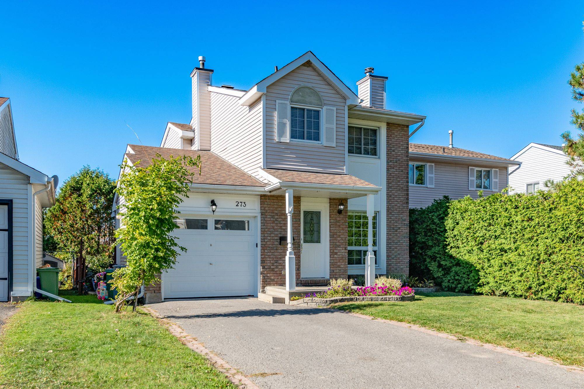 Orleans - Cumberland And Area, ON K1E 3L5,273 Cote-Royale CRES