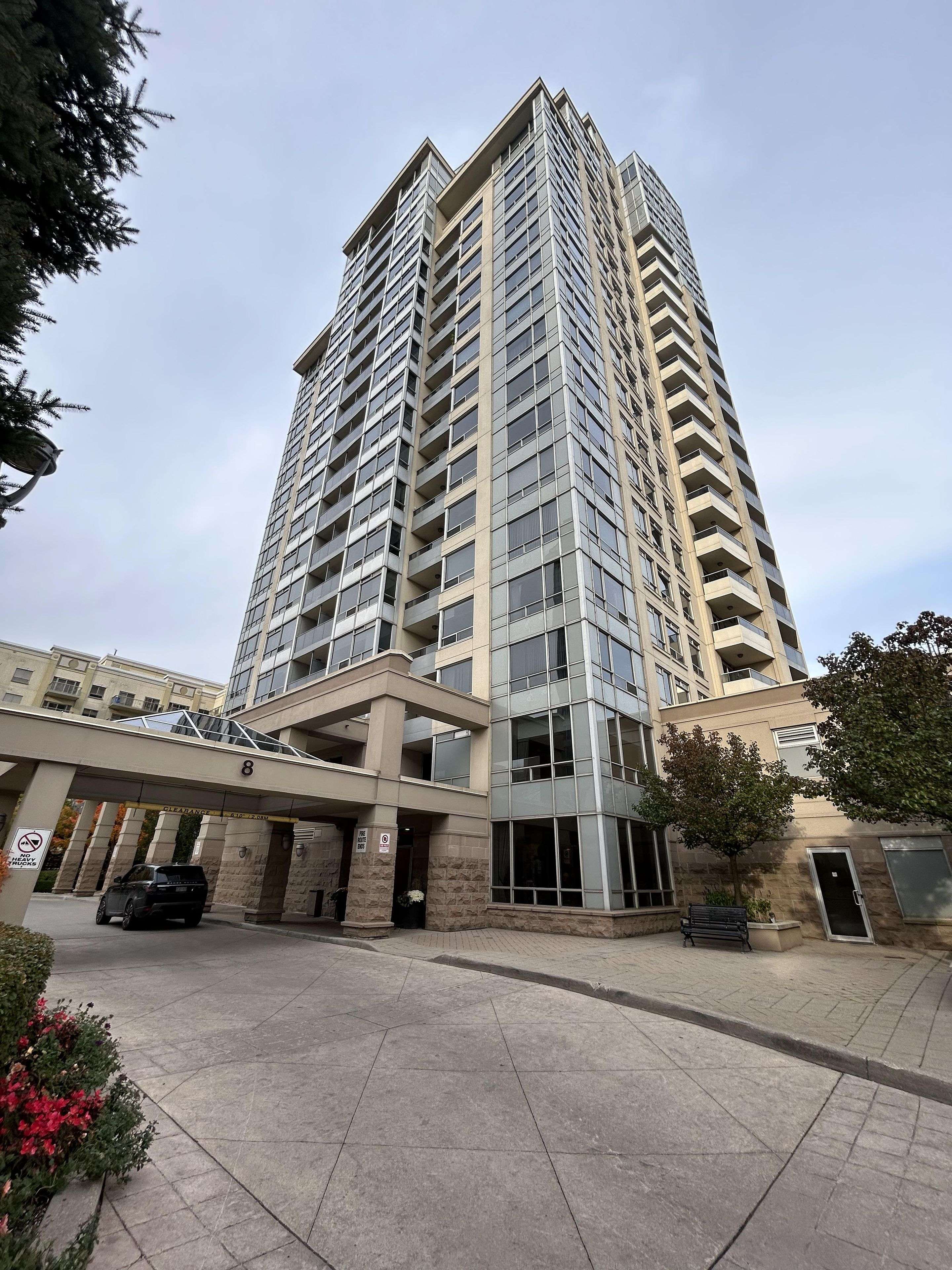 Toronto C15, ON M2K 3B9,8 Rean DR #GV18