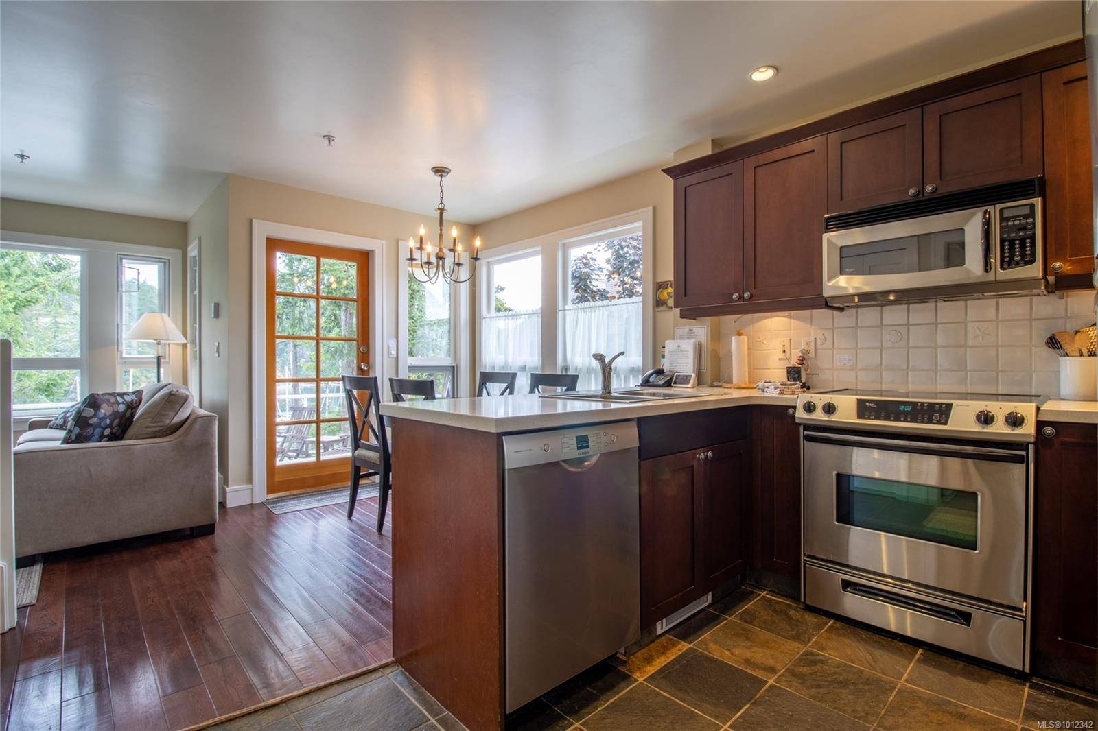 Pender Island, BC V0N 2M1,2315 MacKinnon Rd #16C