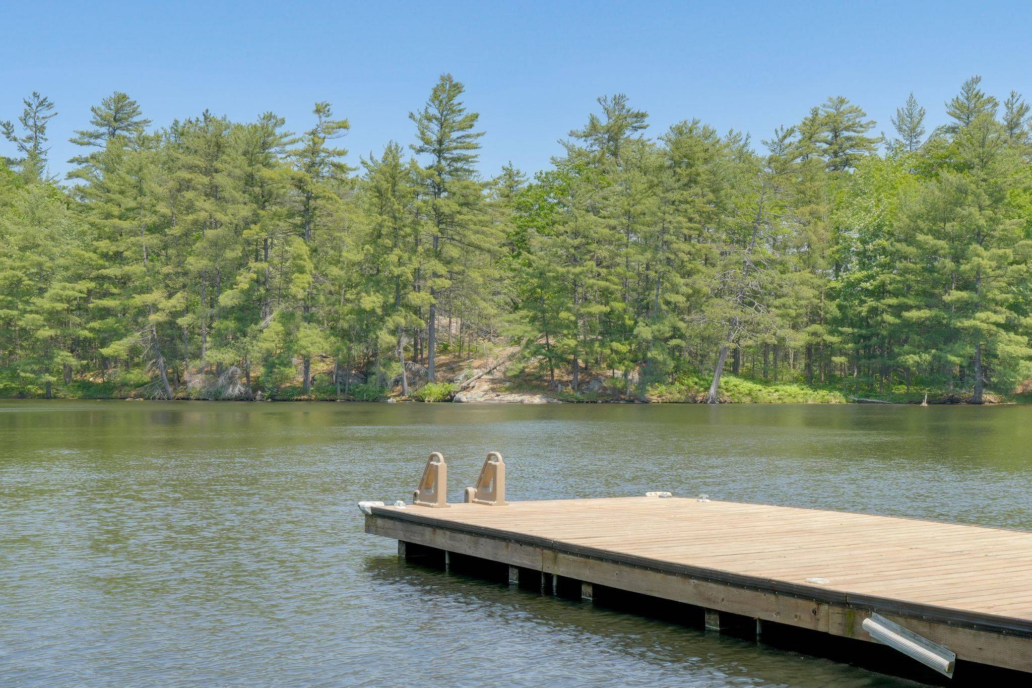 Georgian Bay, ON P0C 1M0,7156 Severn River Shore N/A