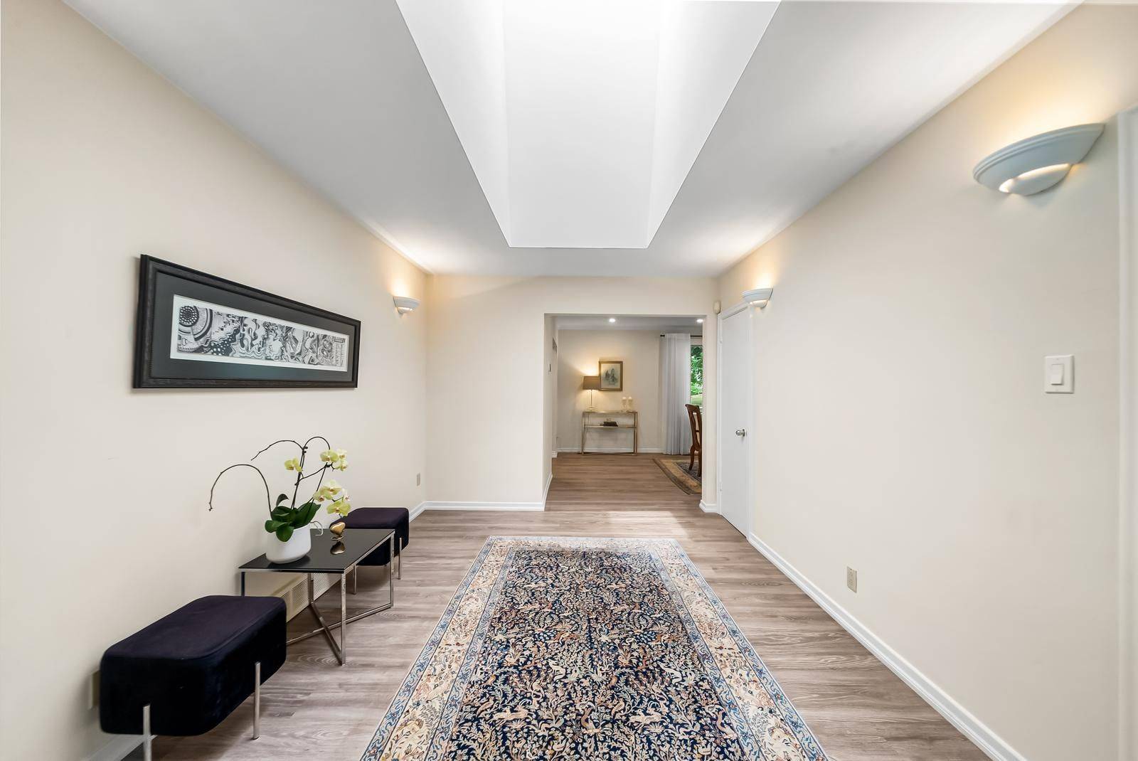 Toronto C07, ON M2R 1E2,237 Churchill AVE