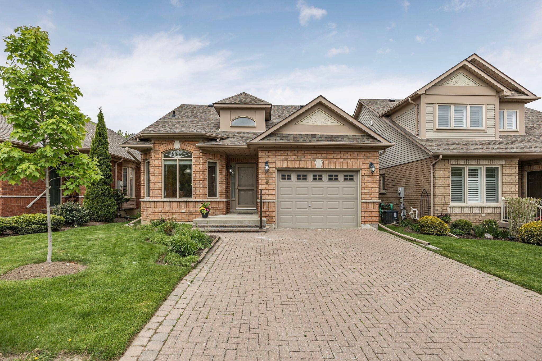 New Tecumseth, ON L9R 2C1,8 Malibu MNR W #9