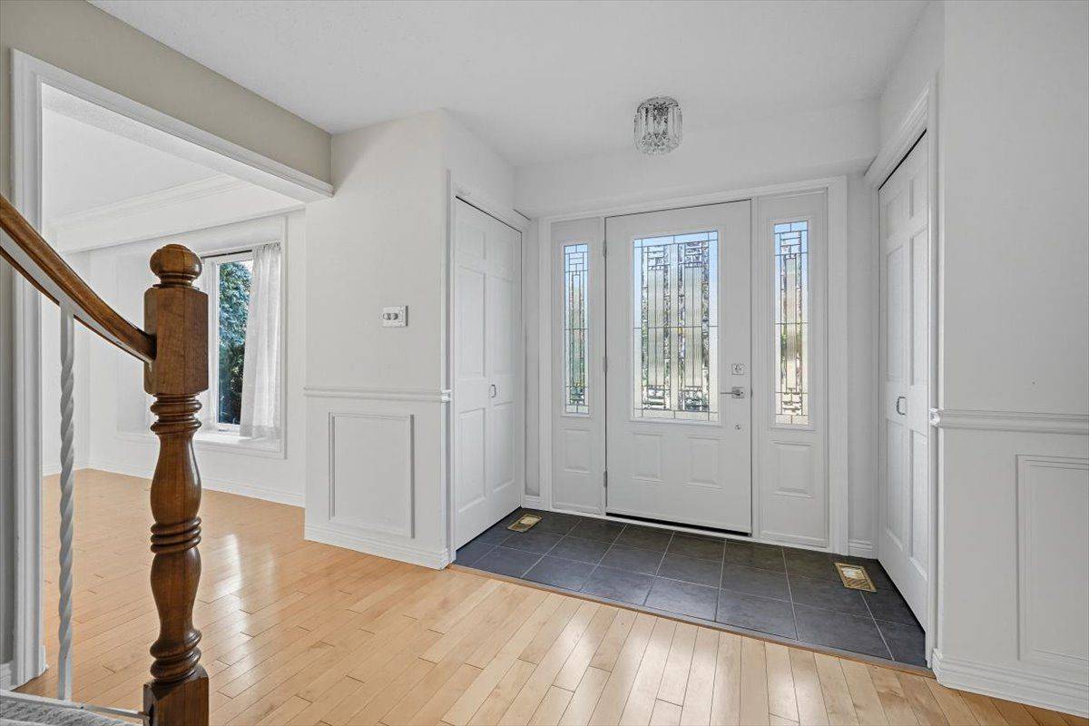 Hunt Club - Windsor Park Village And Area, ON K1V 9E6,1010 Plante DR