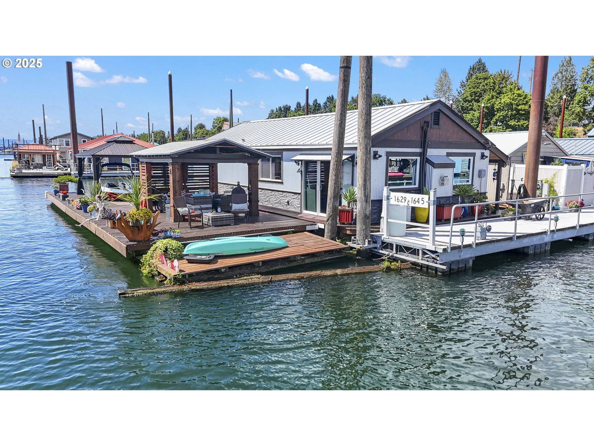 Portland, OR 97217,1645 N Jantzen AVE