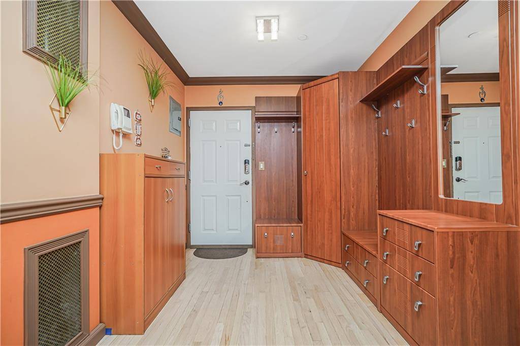 Brooklyn, NY 11214,1830 Bath AVE #A102