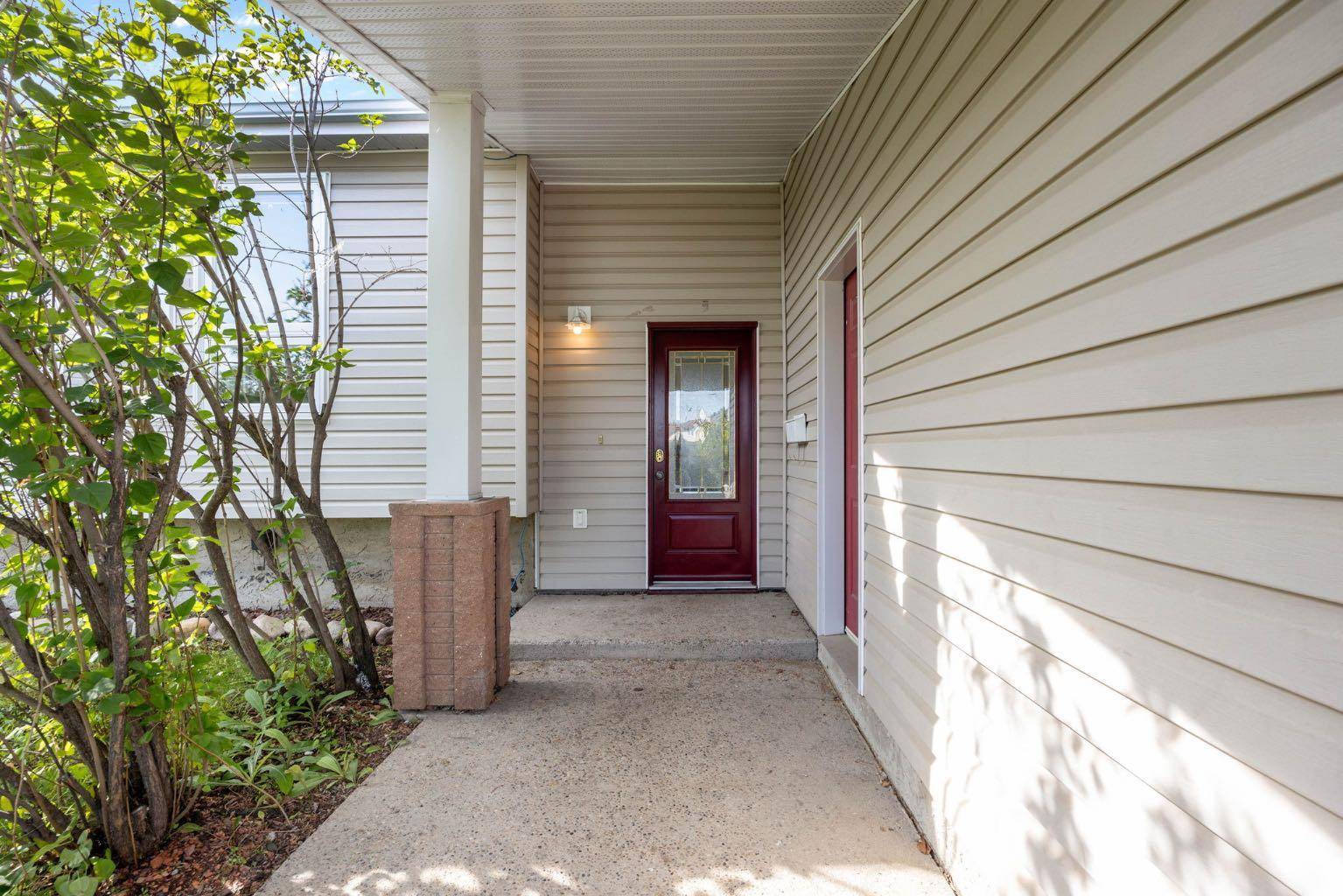 Fort Mcmurray, AB T9K 1B5,145 Dundas RD