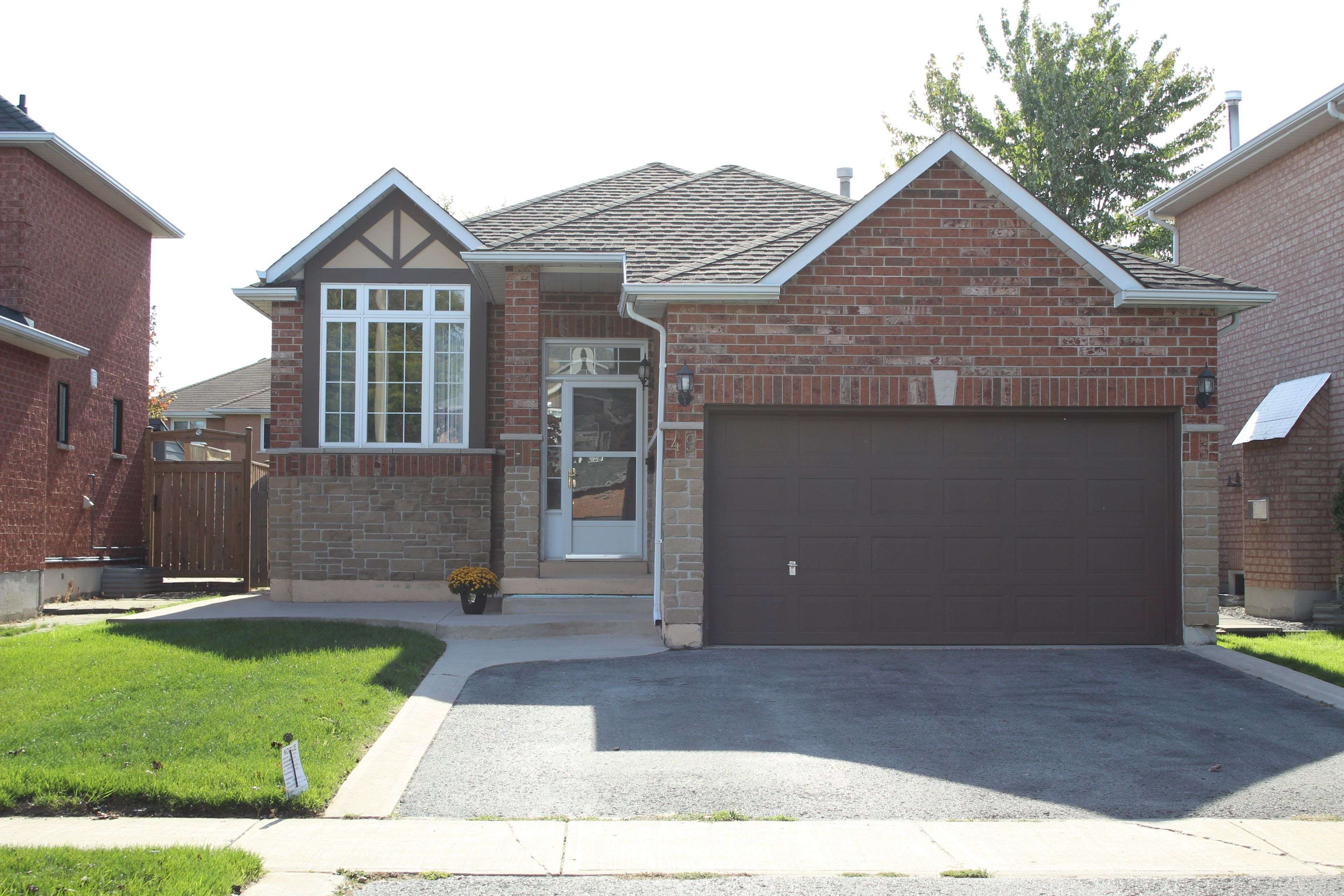 Barrie, ON L4N 8V1,49 Felt CRES