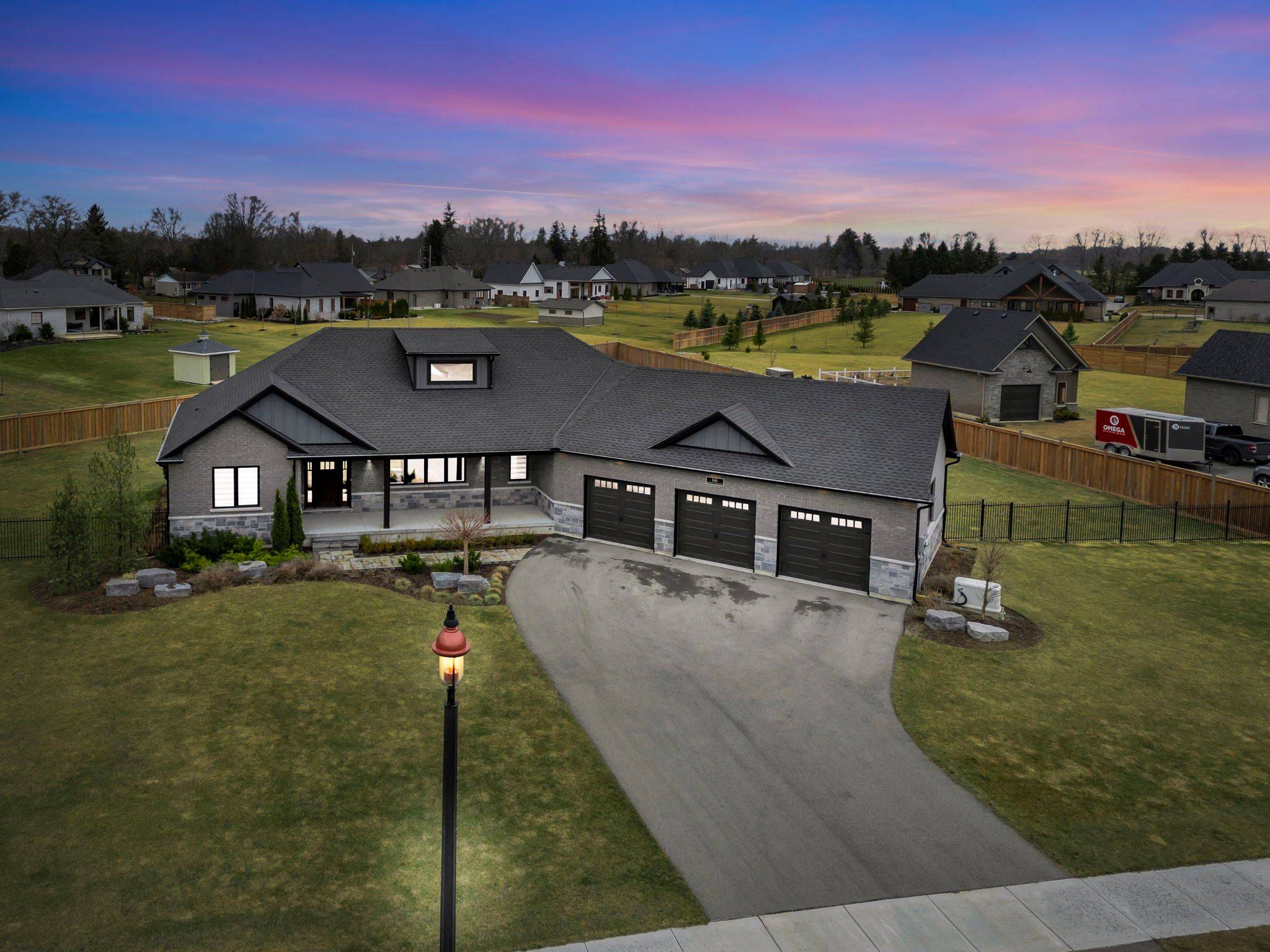 Norwich, ON N0J 1R0,66 August CRES