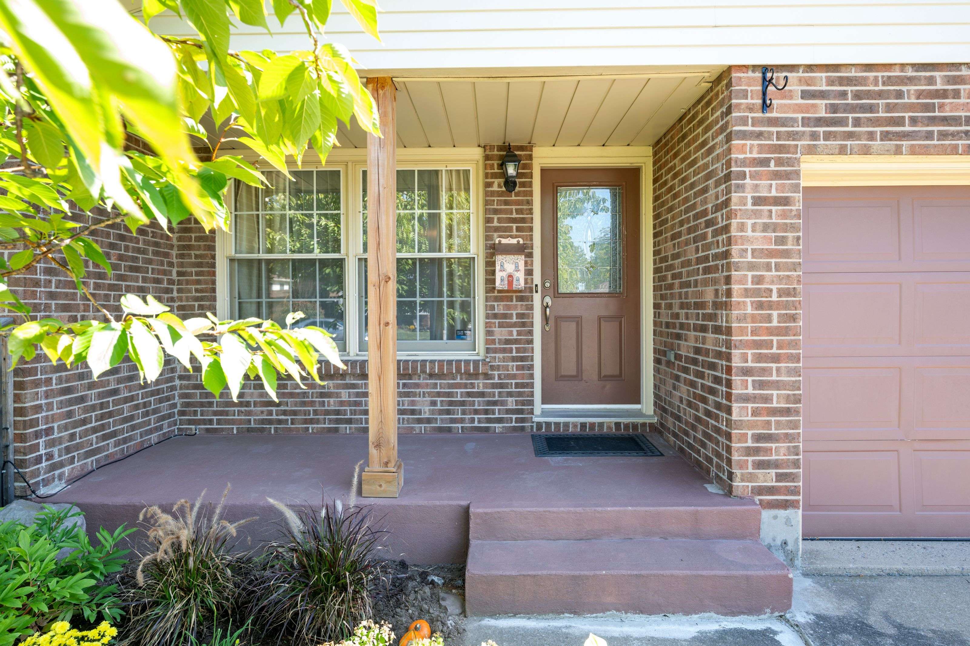 St. Catharines, ON L2P 3T4,67 Dundonald ST