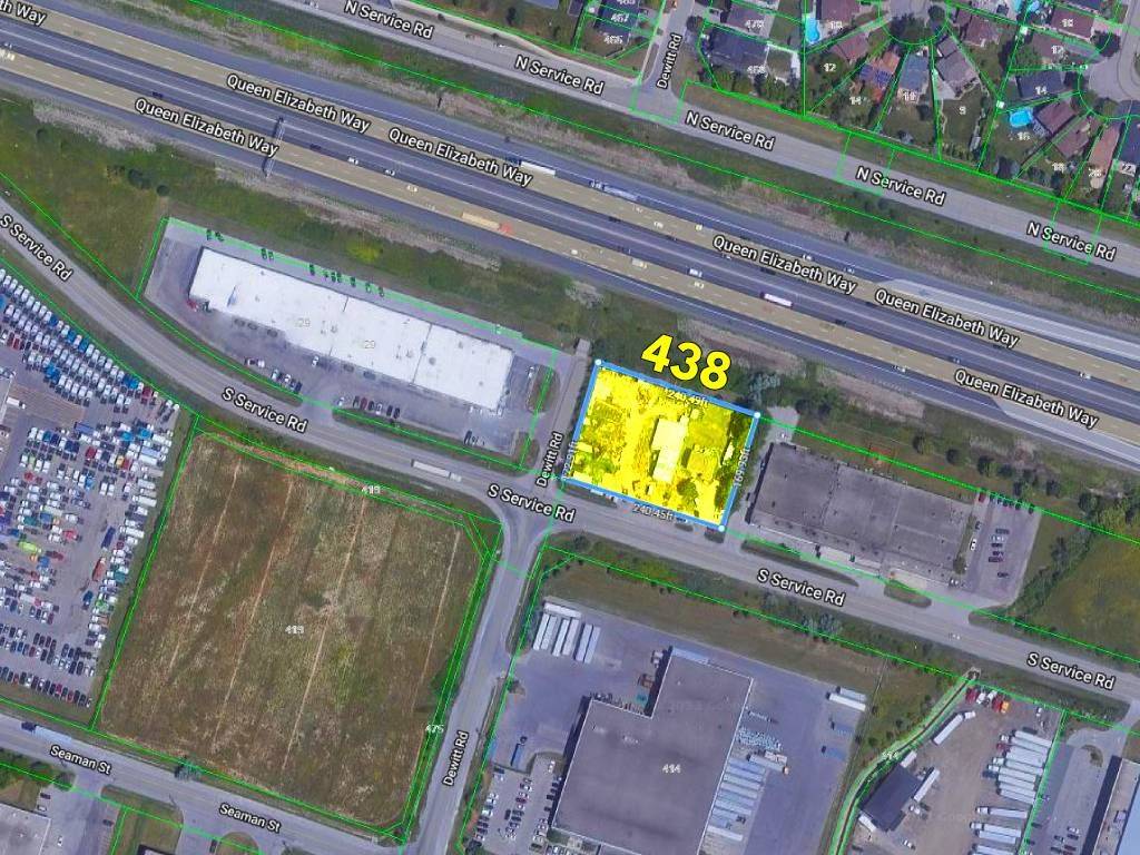 Hamilton, ON L8E 4C4,438 Dewitt RD