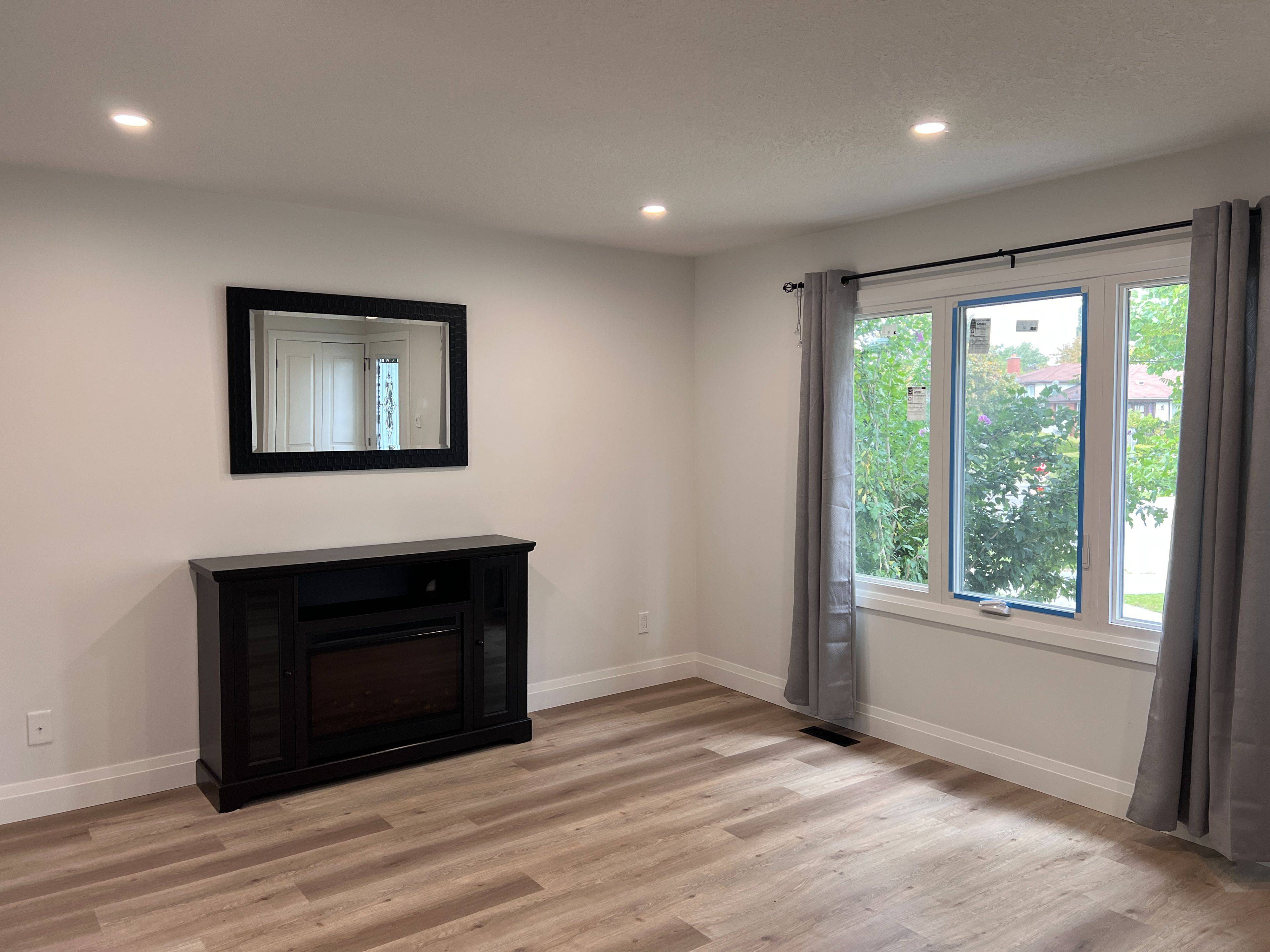 London South, ON N6C 5K9,5 CHIDDINGTON Gate