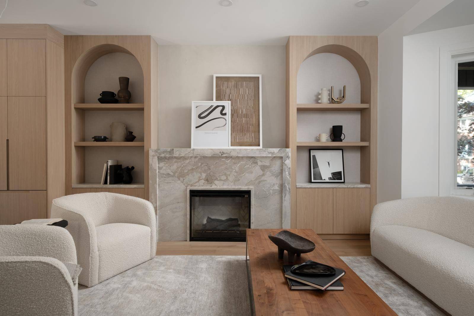 Toronto W01, ON M6R 1S5,69 CONSTANCE ST