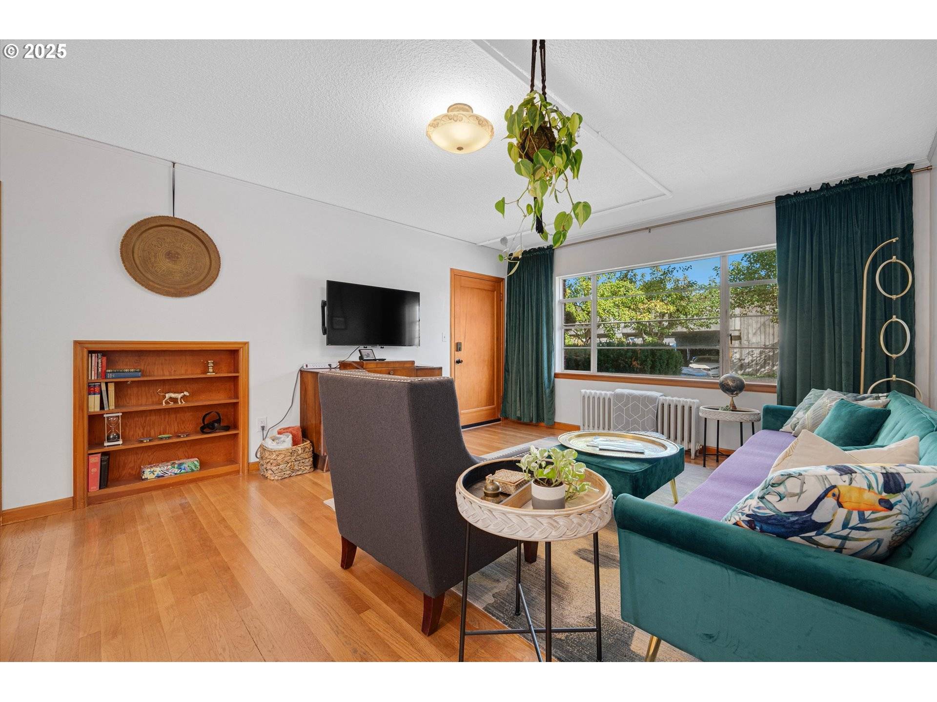 Mc Minnville, OR 97128,507 NE DAVIS ST