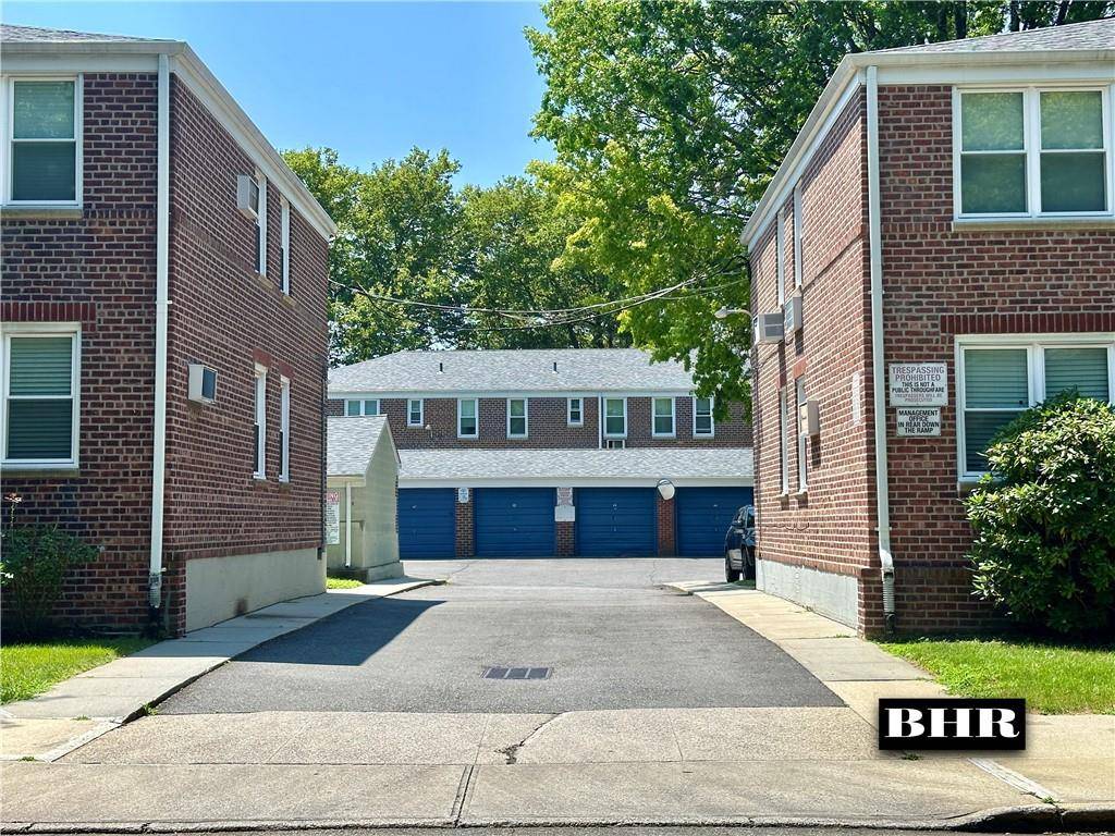 Brooklyn, NY 11234,2017 Pearson ST #80D