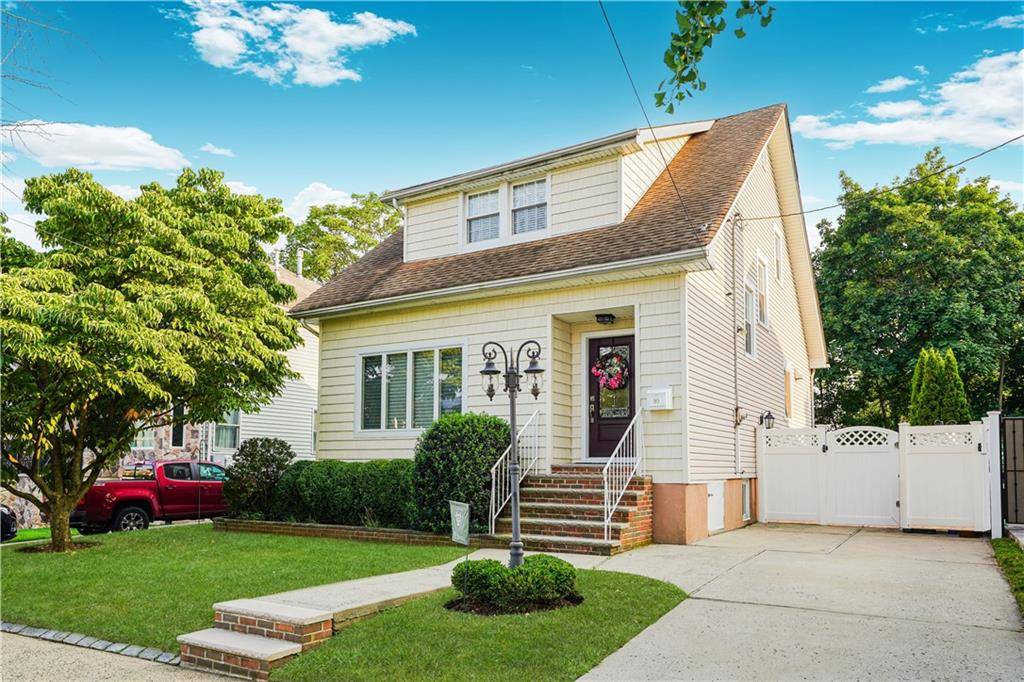 Staten  Island, NY 10304,90 Alter AVE