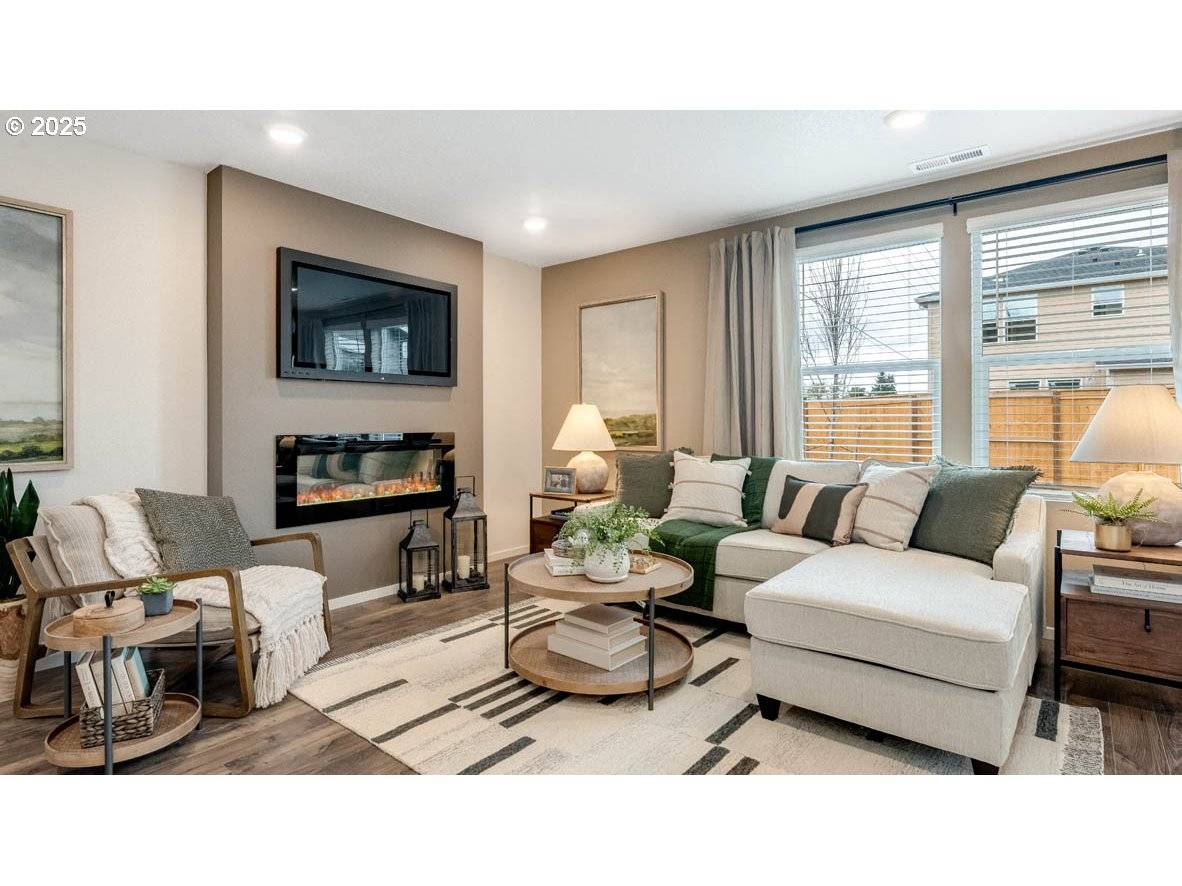 Salem, OR 97301,4996 Marr AVE NE