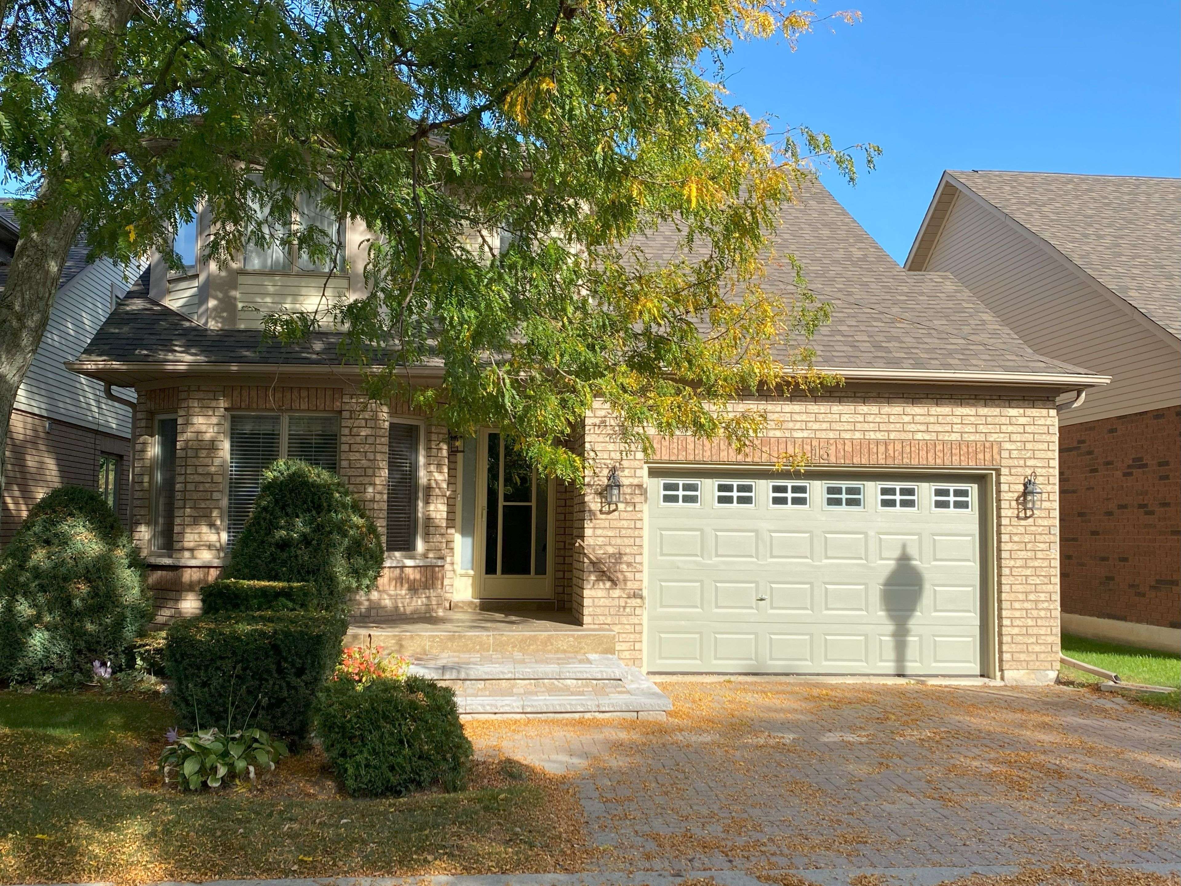 New Tecumseth, ON L9R 1Y8,13 Sunset BLVD #7