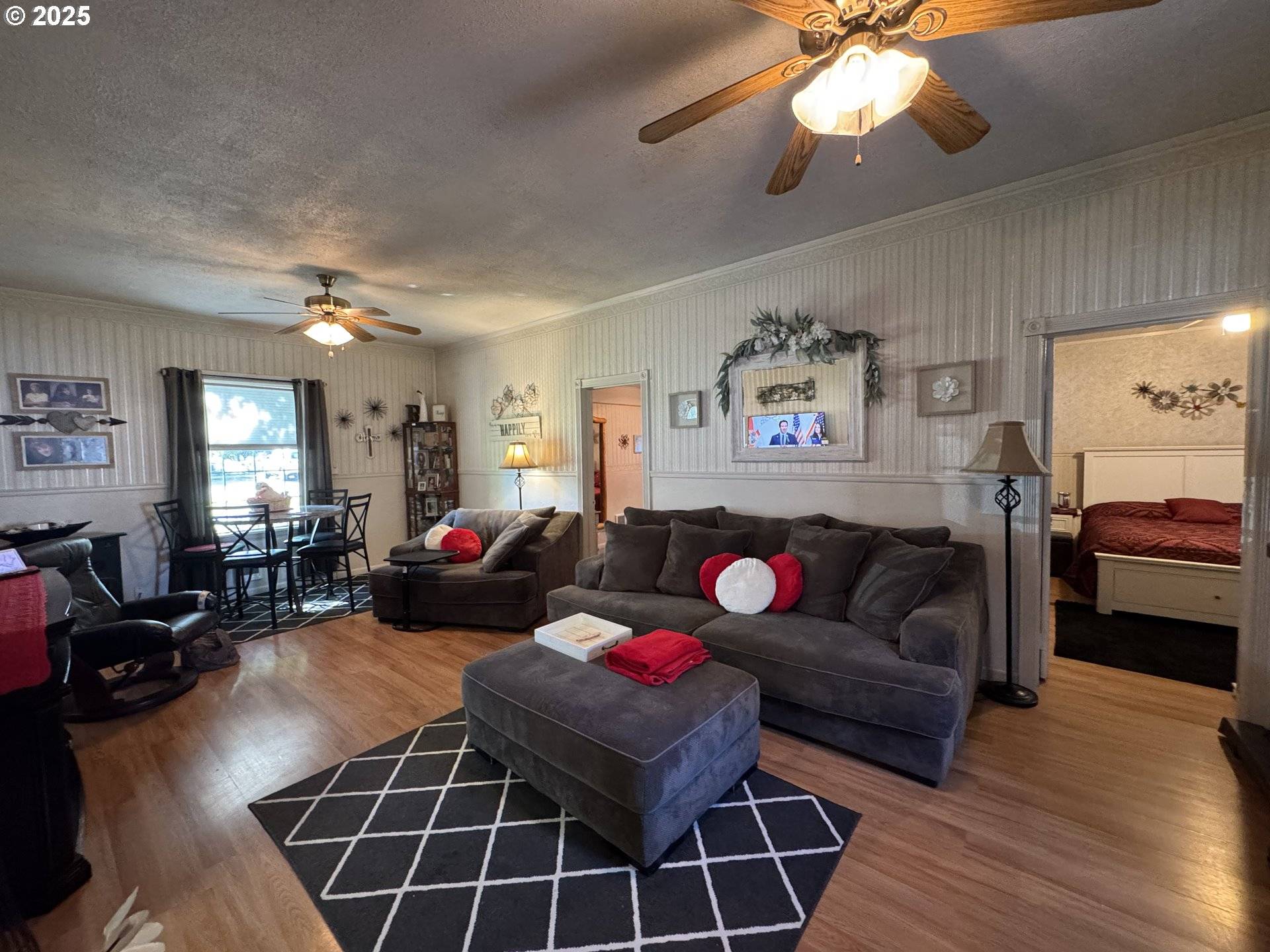 Echo, OR 97826,361 W BRIDGE ST