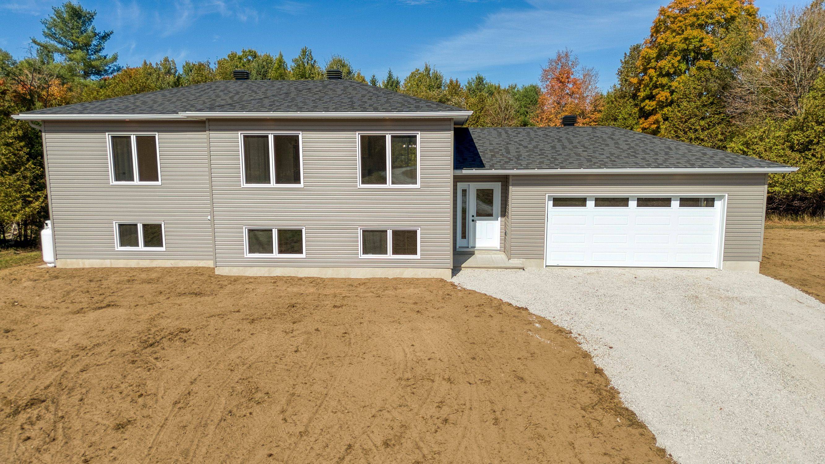 Lanark Highlands, ON K0G 1K0,231 Pretty DR