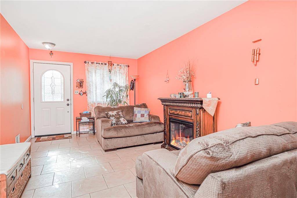 Staten Island, NY 10308,72 Eric LN