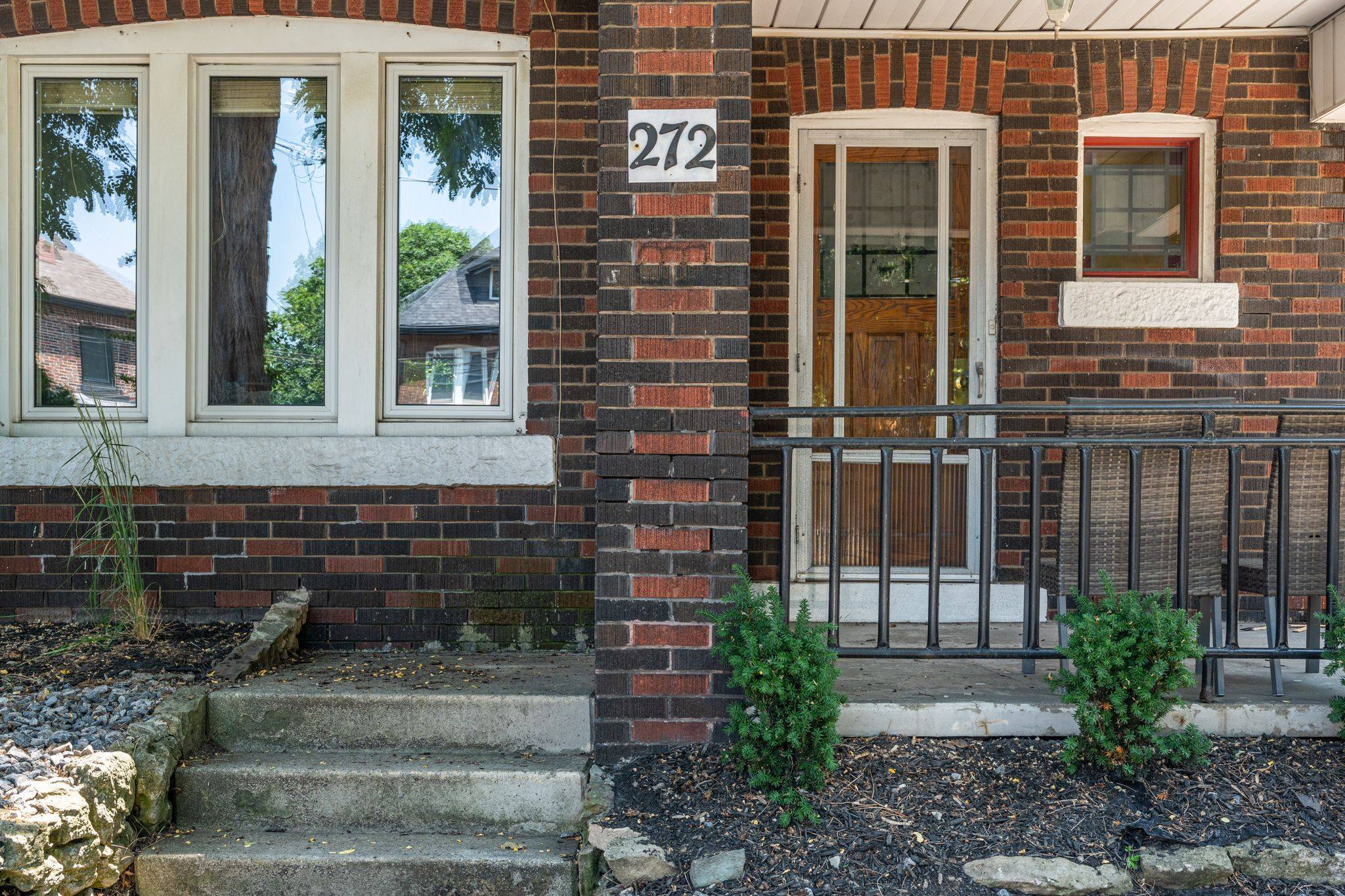 Hamilton, ON L8N 1T7,272 Stinson CRES