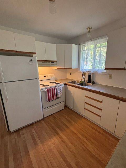 South Stormont, ON K0C 1Y0,6 Ash ST