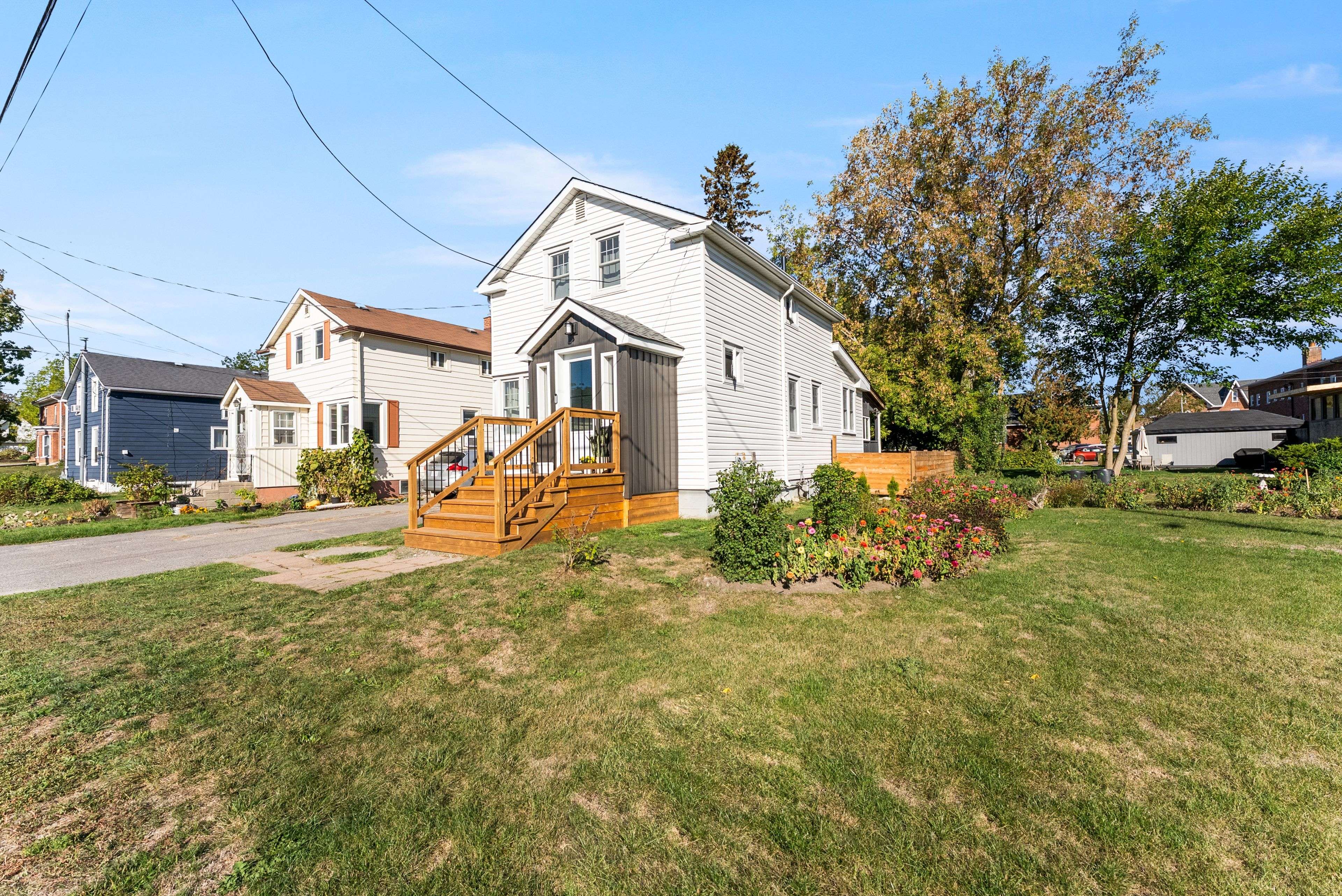 Quinte West, ON K8V 3M8,70 Wilkins ST