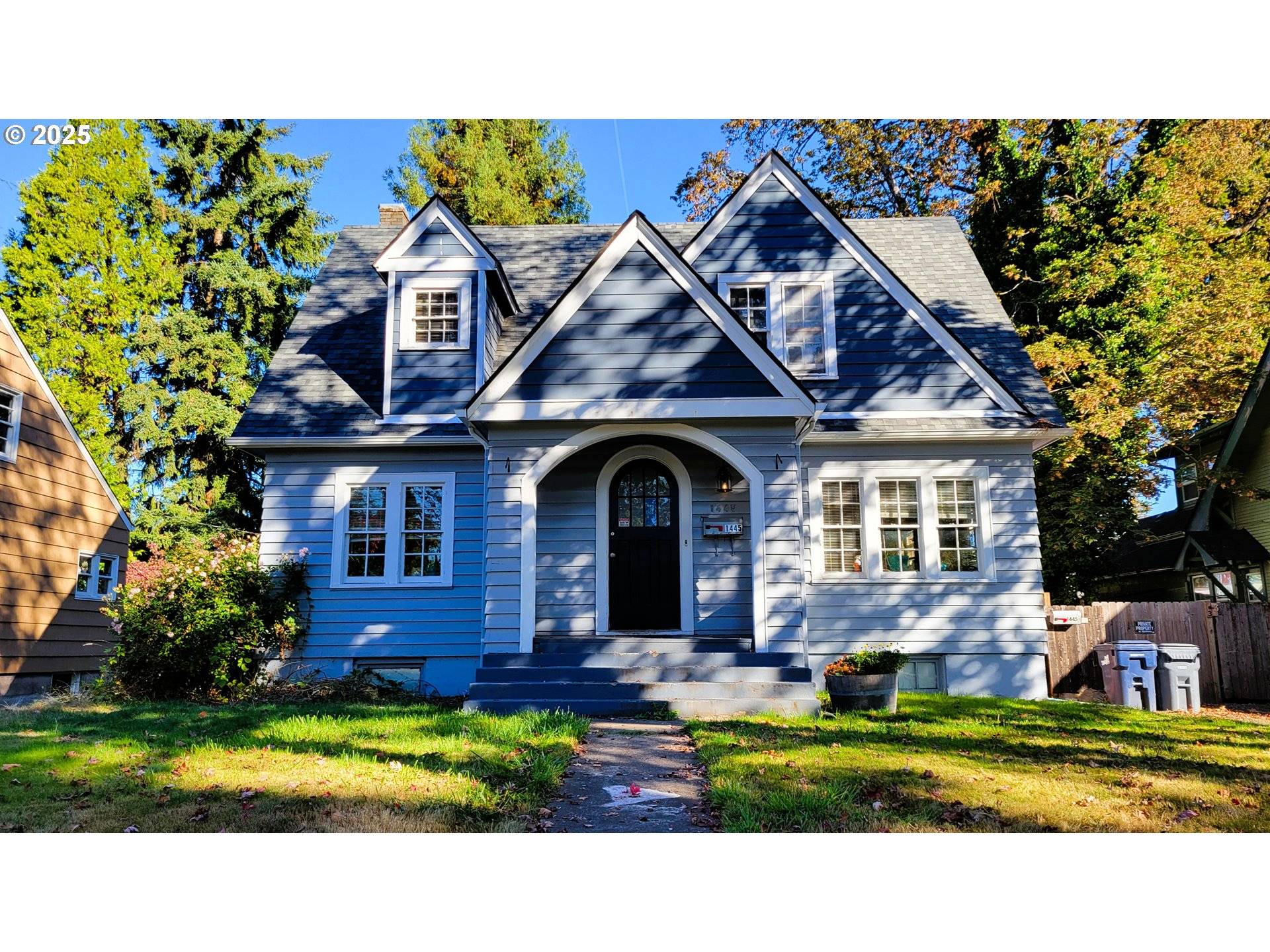 1445 W 11TH AVE, Eugene, OR 97402