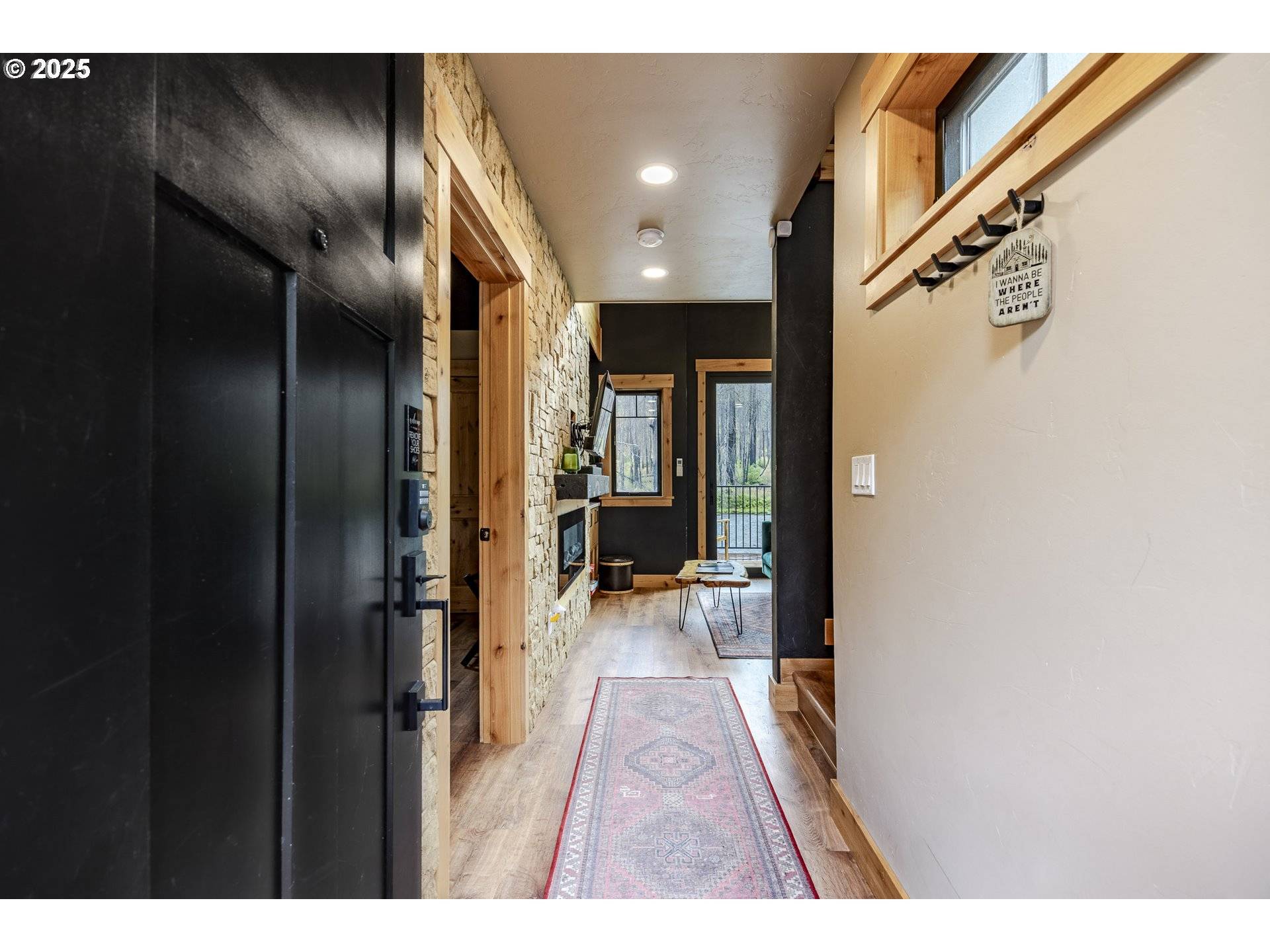 Vida, OR 97488,50010 MCKENZIE HWY #2