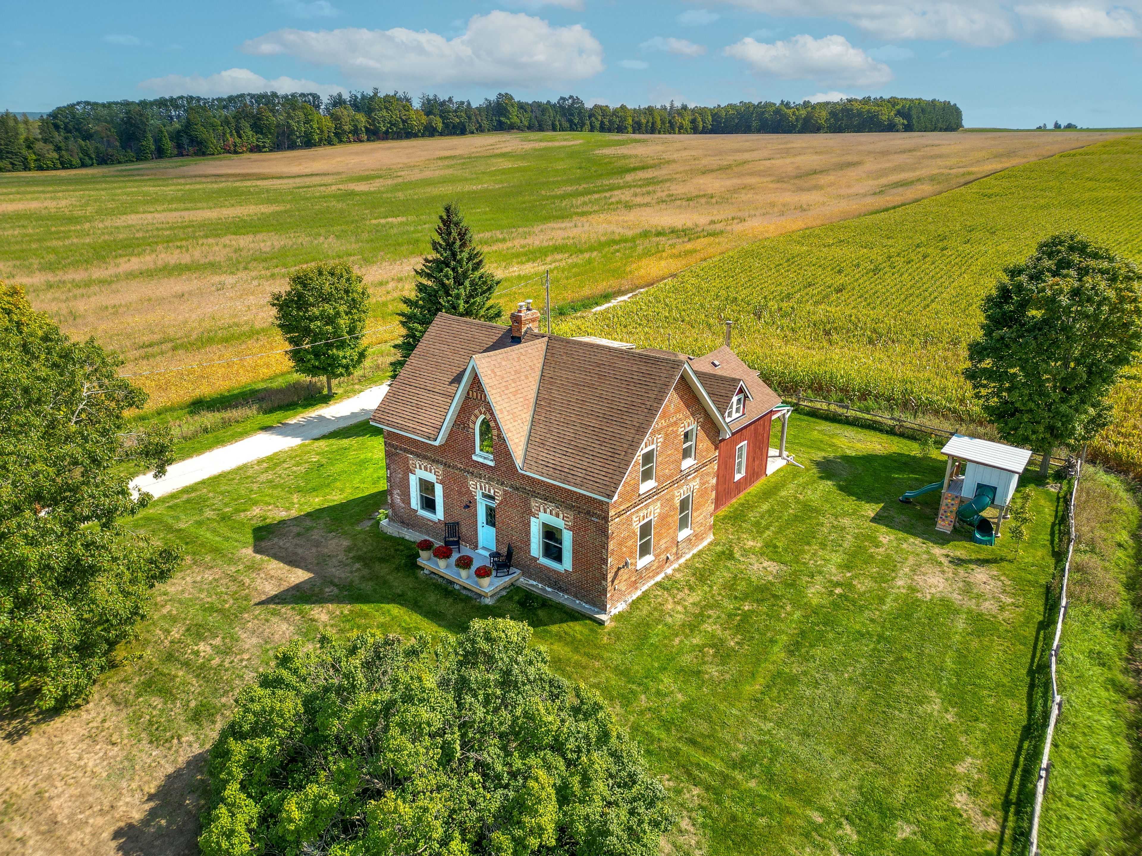 Springwater, ON L0L 2K0,1293 Rainbow Valley RD E