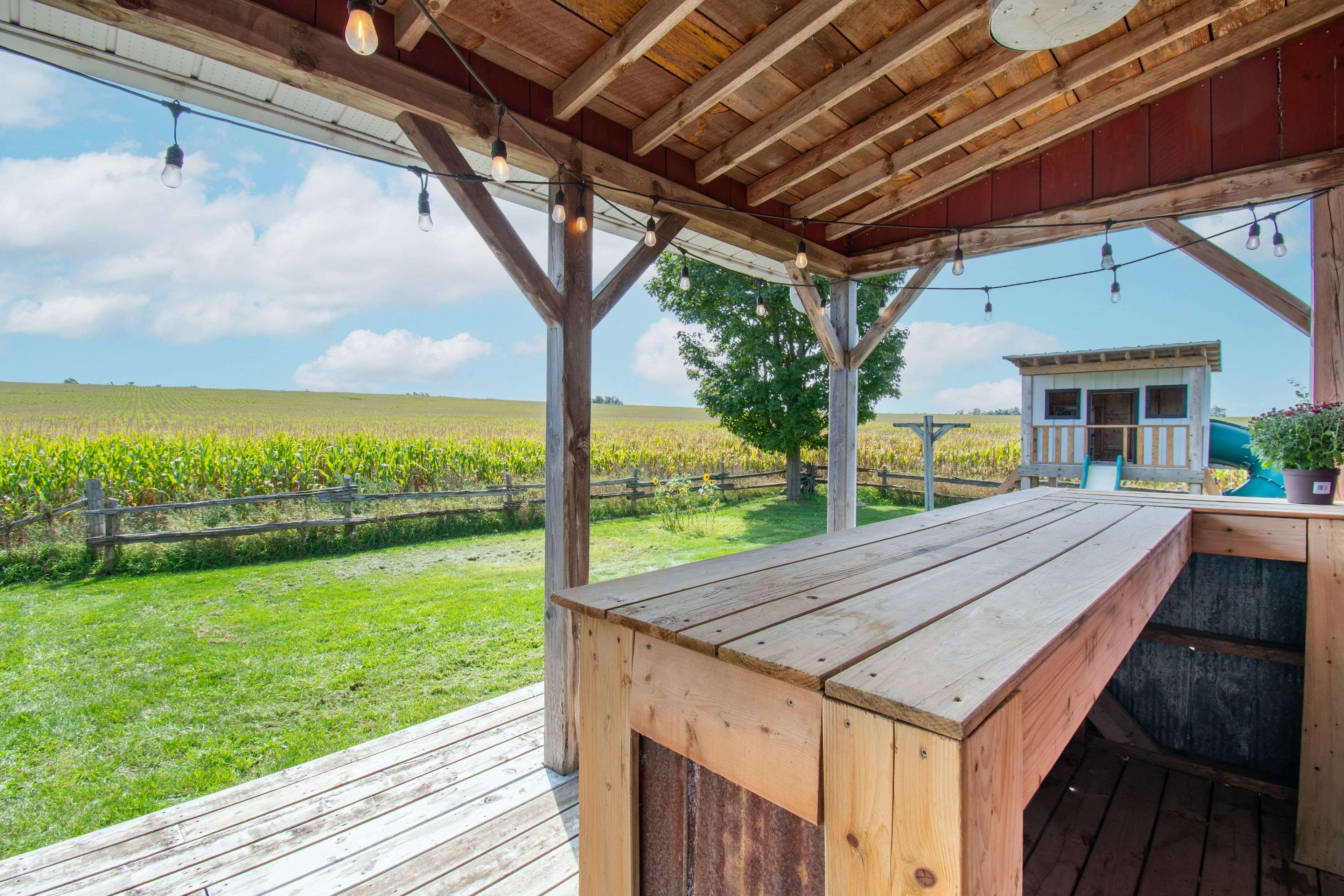 Springwater, ON L0L 2K0,1293 Rainbow Valley RD E