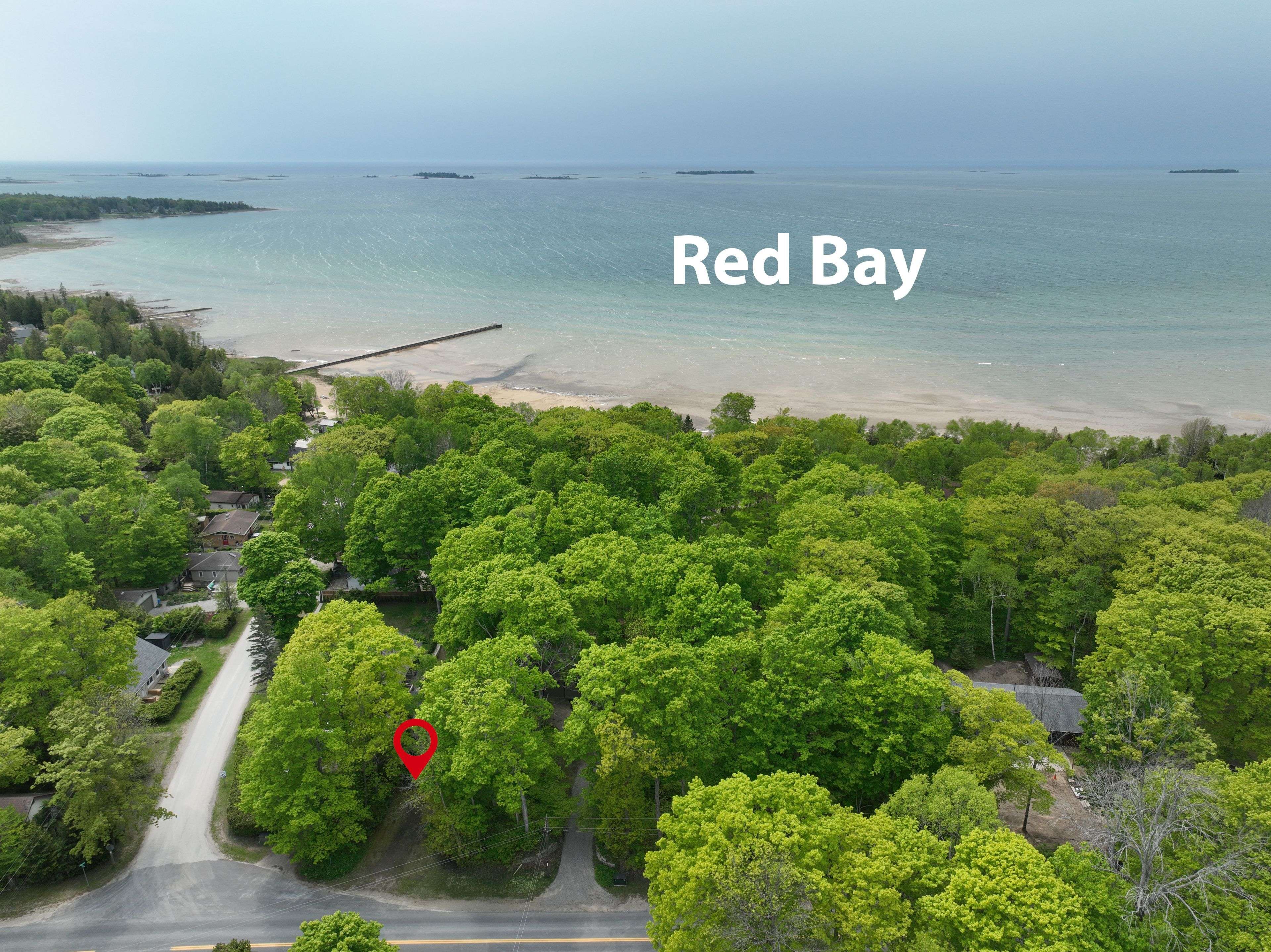 South Bruce Peninsula, ON N0H 2T0,425 HURON RD