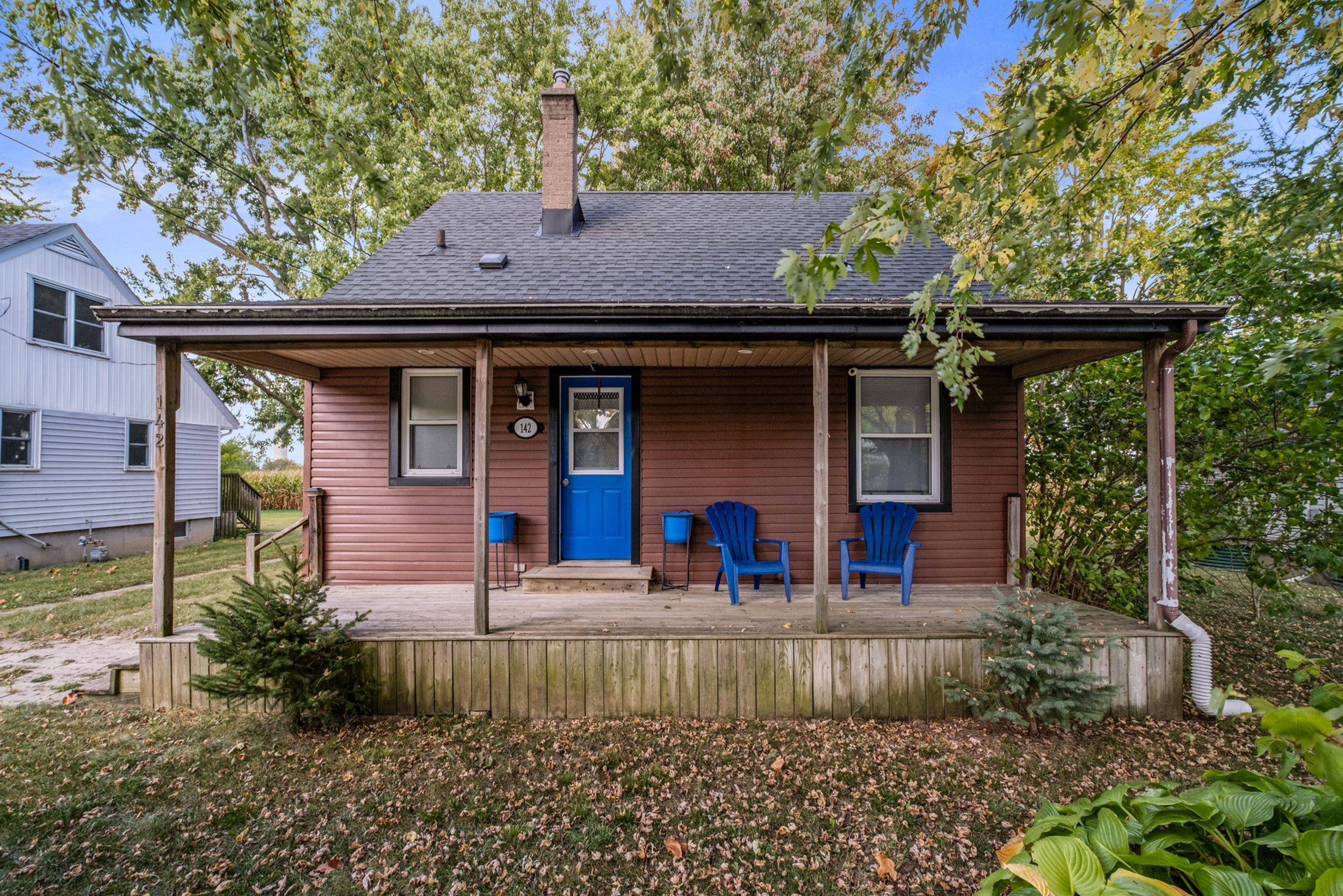 South Huron, ON N0M 1Y0,142 Algonquin DR