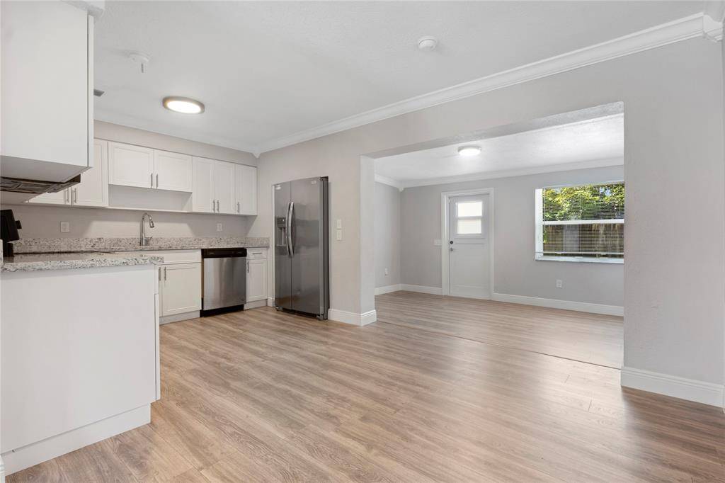 Hollywood, FL 33024,6830 Thomas St