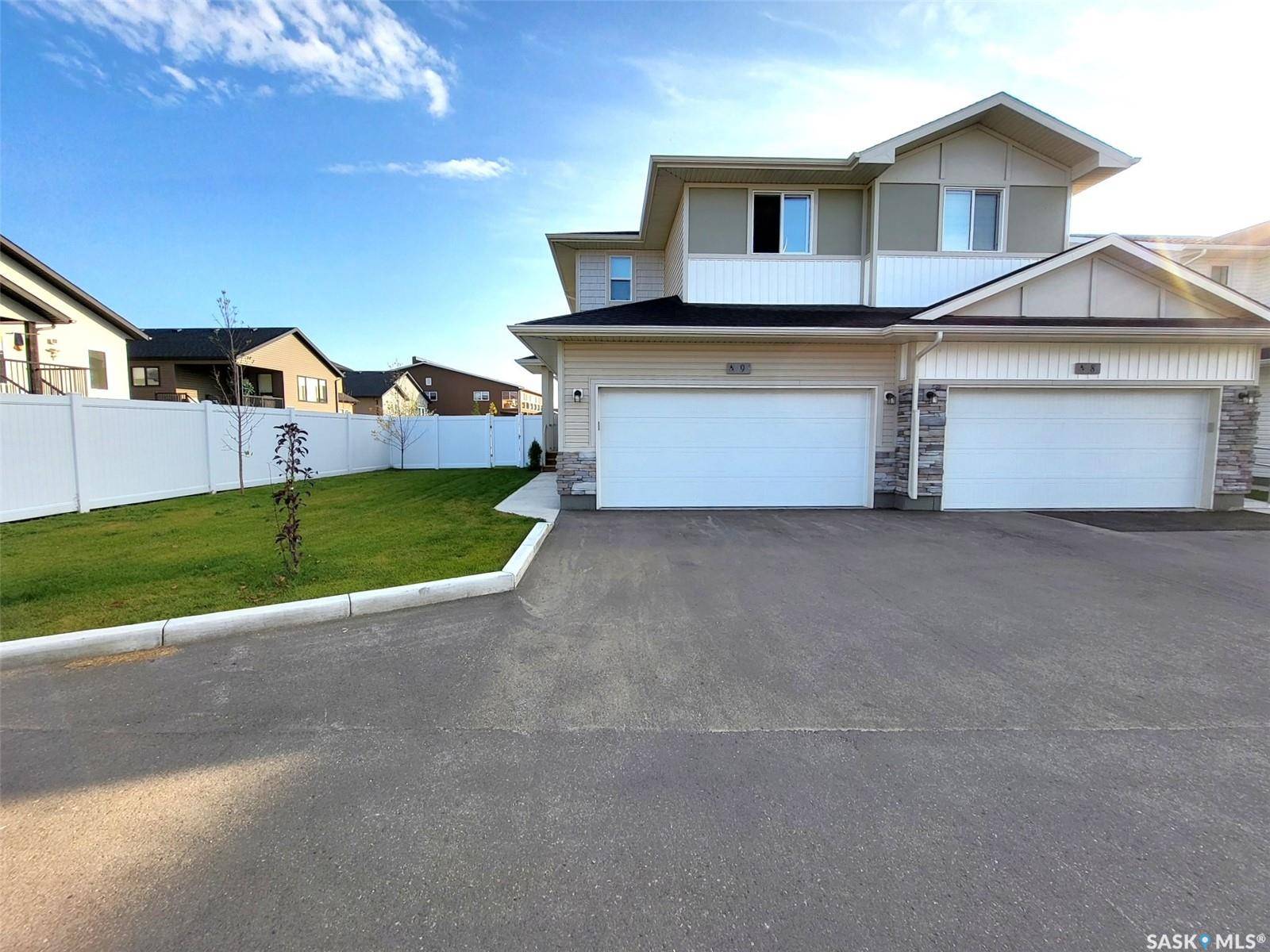 Saskatoon, SK S7W 1J6,115 Feheregyhazi BOULEVARD #9