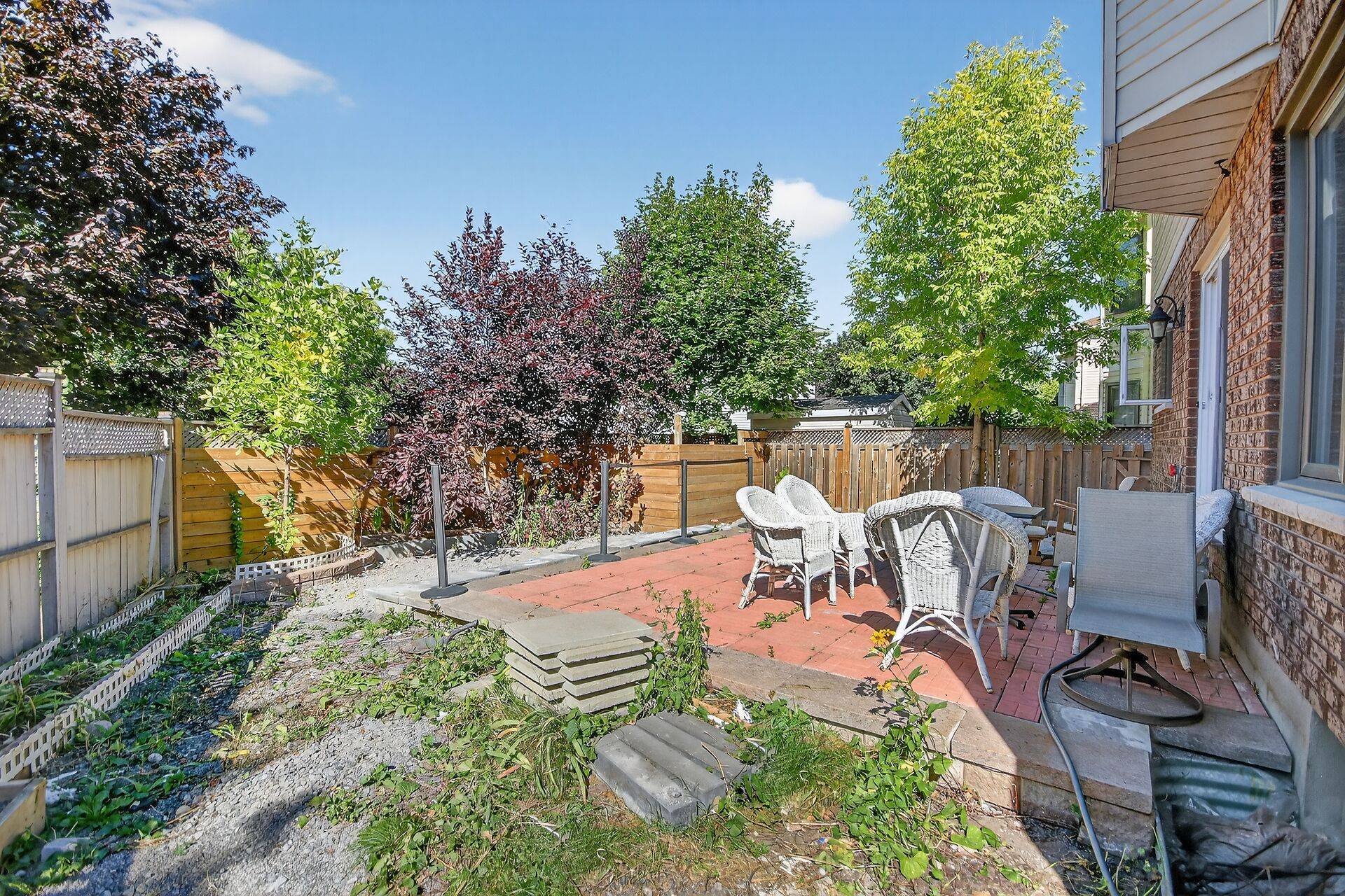 Hunt Club - South Keys And Area, ON K1G 5E5,5 Southland CRES