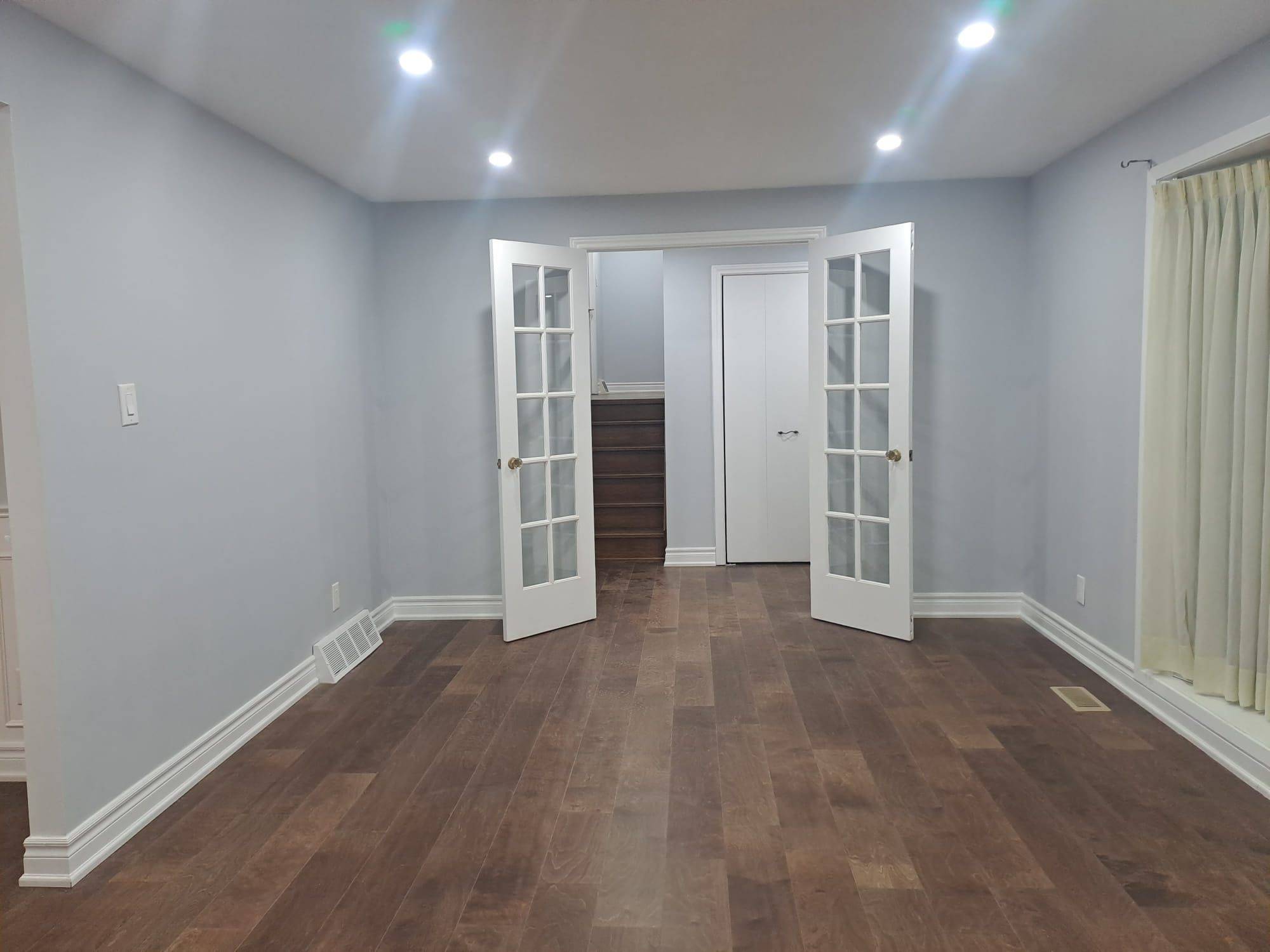 Kitchener, ON N2E 1A3,185 Appalachian CRES #Upper