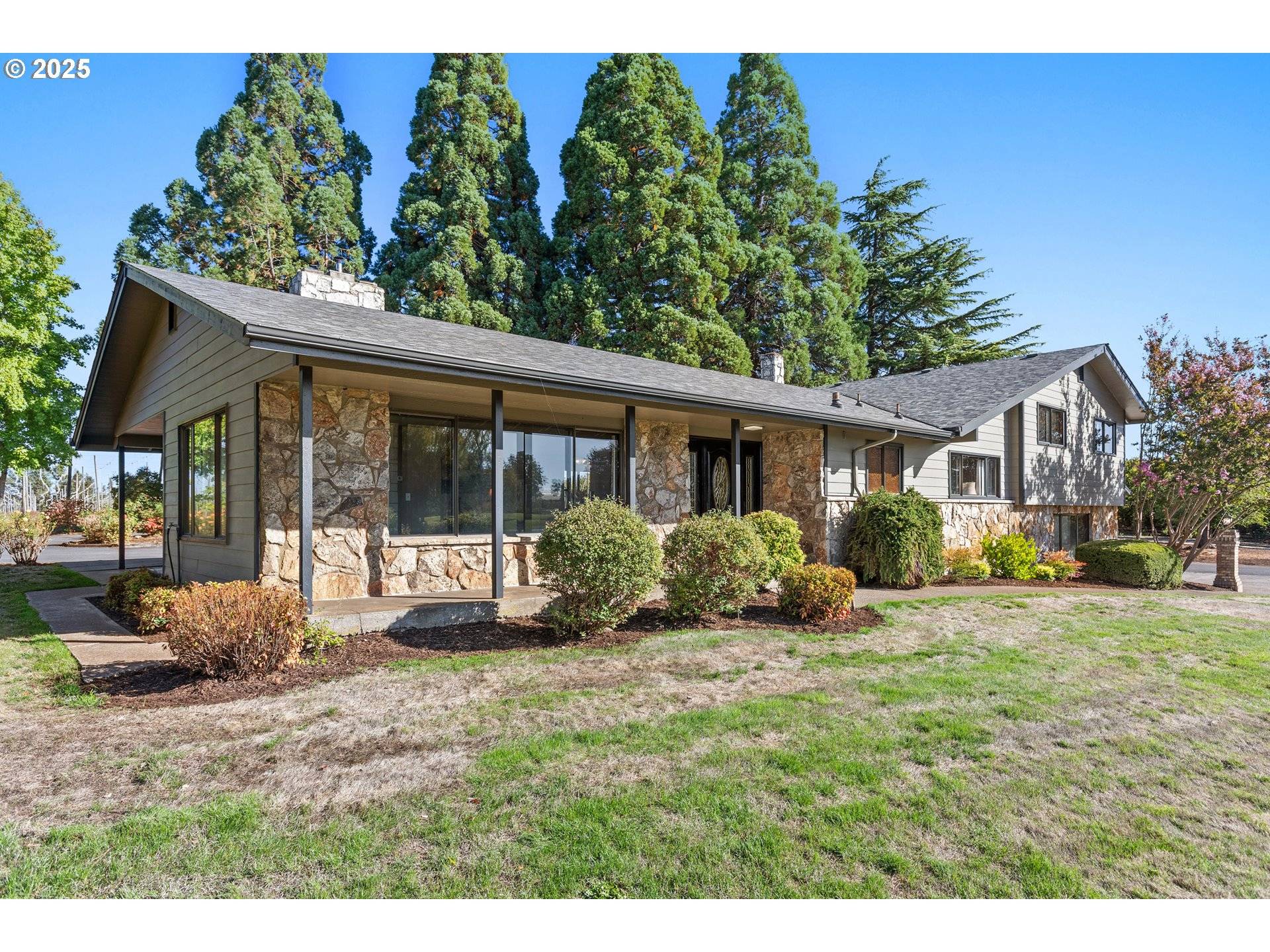 St Paul, OR 97137,4667 ST PAUL HWY NE