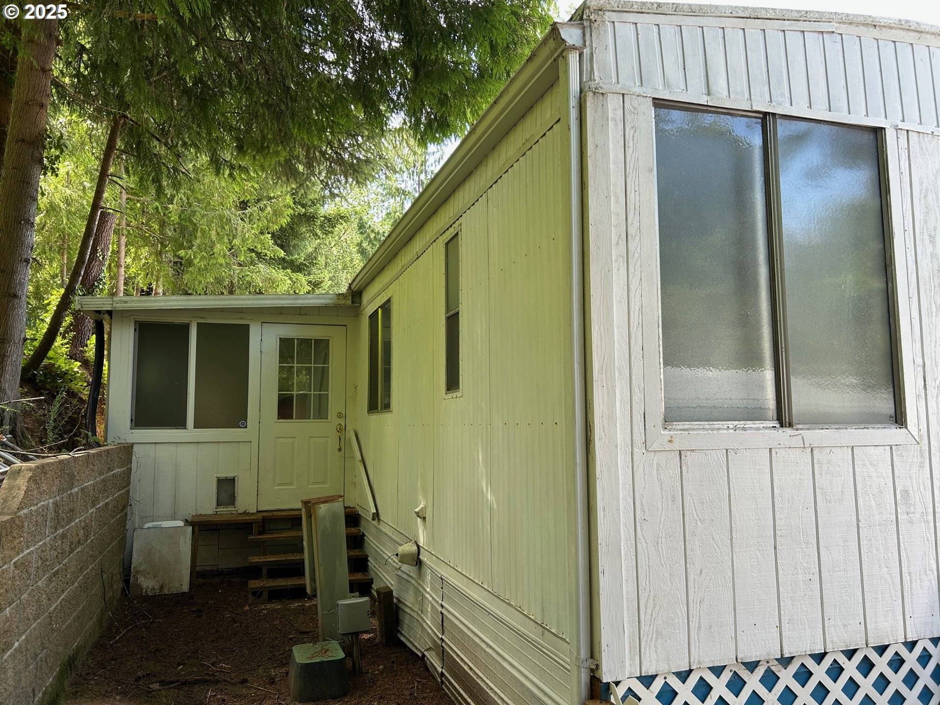 Florence, OR 97439,89510 HIGHWAY 101 #23