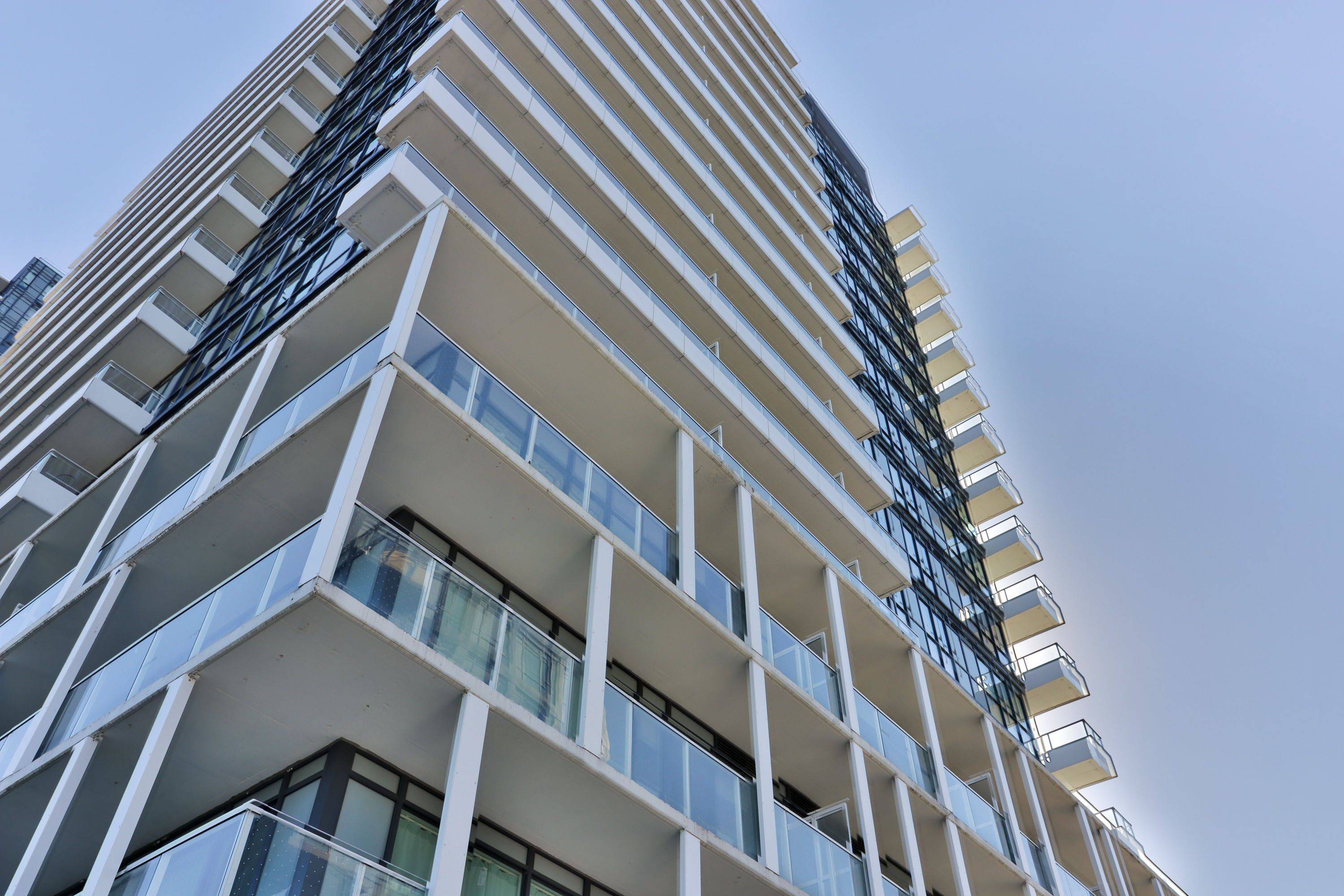 Toronto C15, ON M2J 0G4,180 Fairview Mall DR #1210