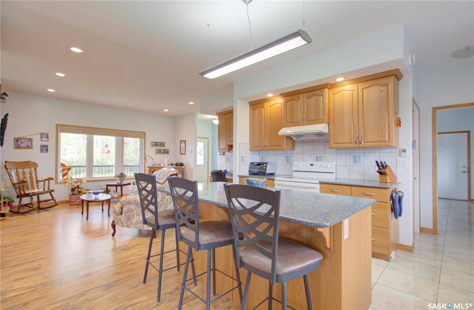 Coteau Rm No. 255, SK S0L 0G0,91 1st STREET E