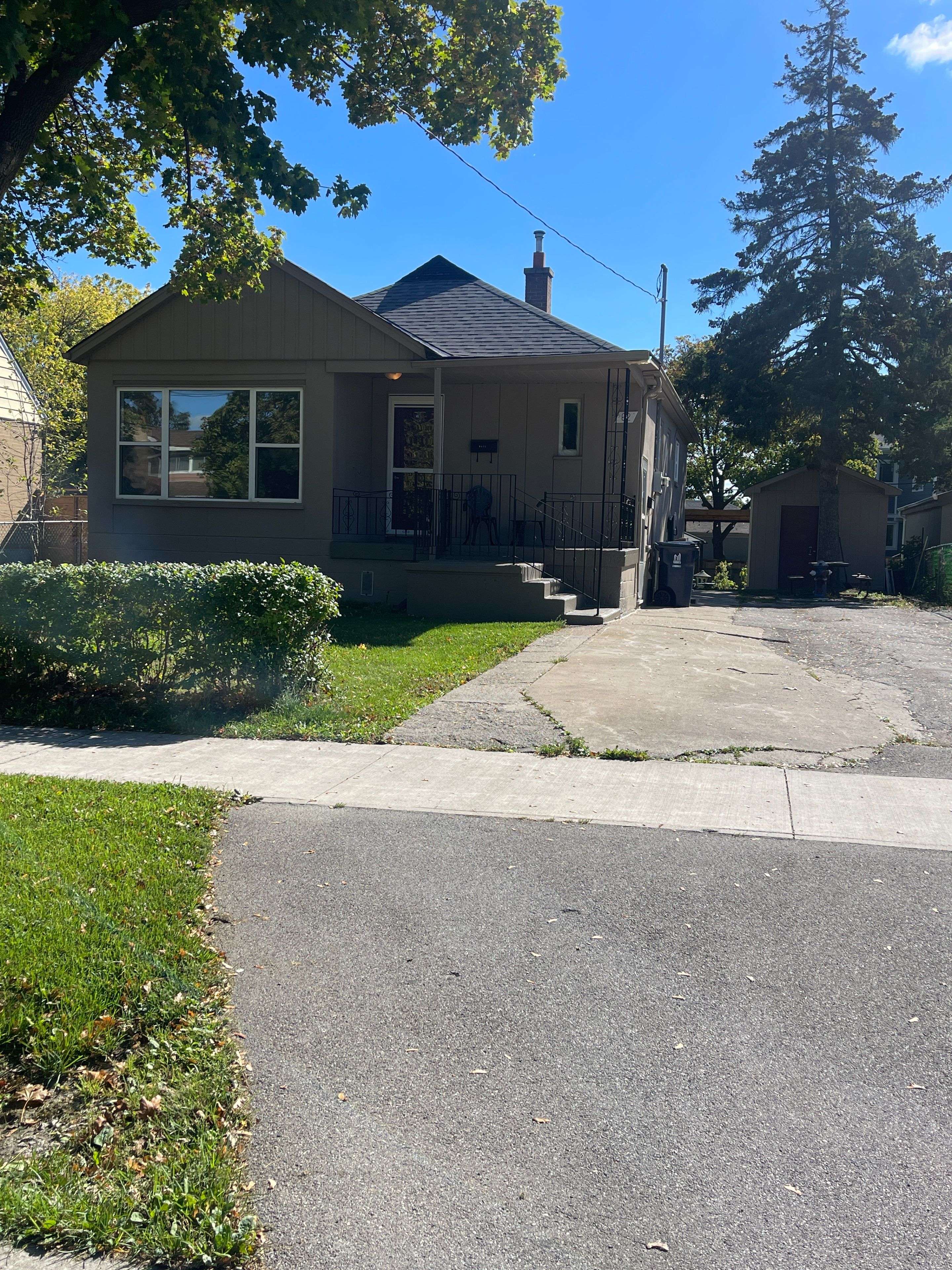 Toronto W10, ON M9W 3R3,62 Grierson RD #main