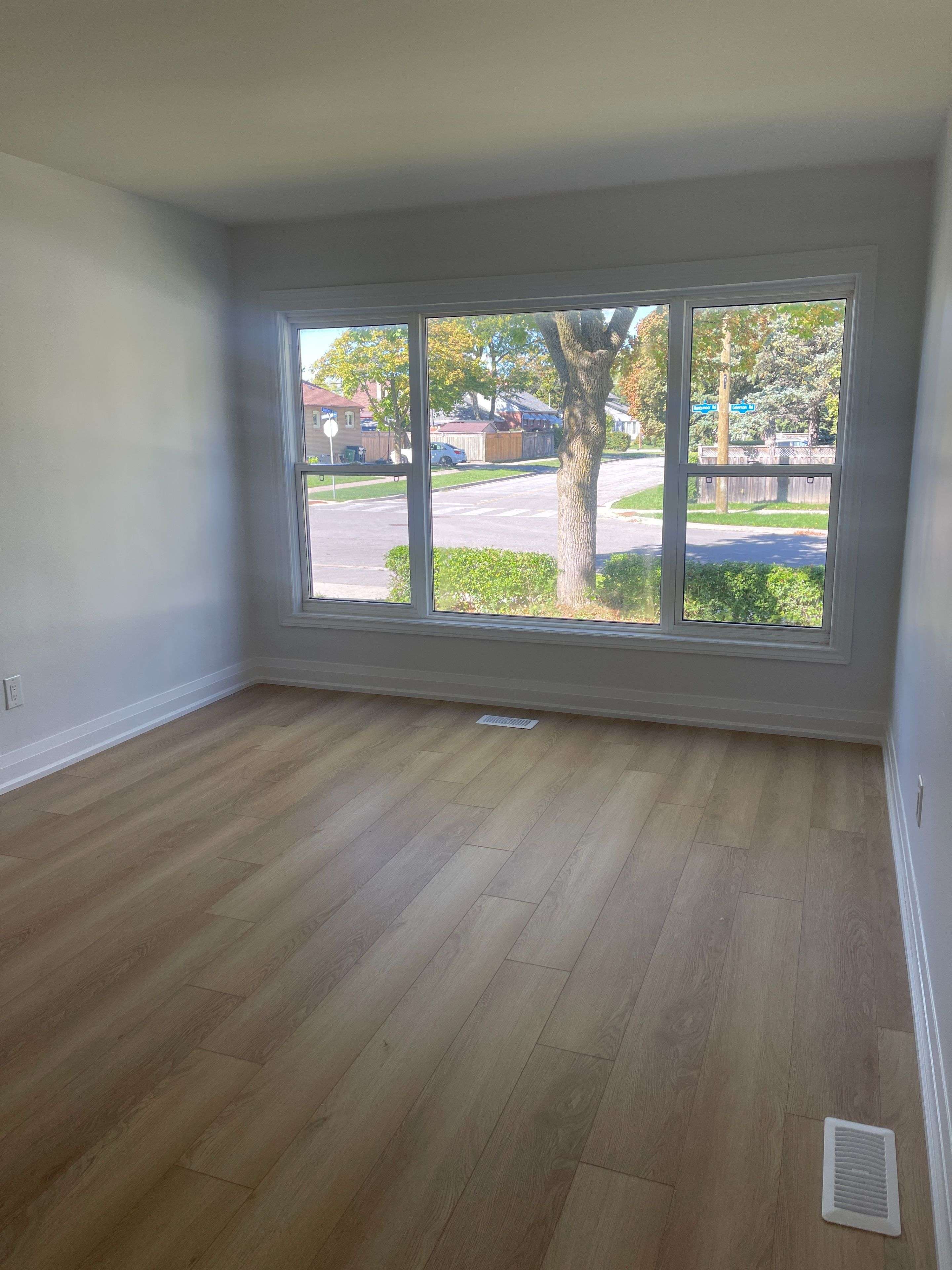 Toronto W10, ON M9W 3R3,62 Grierson RD #main