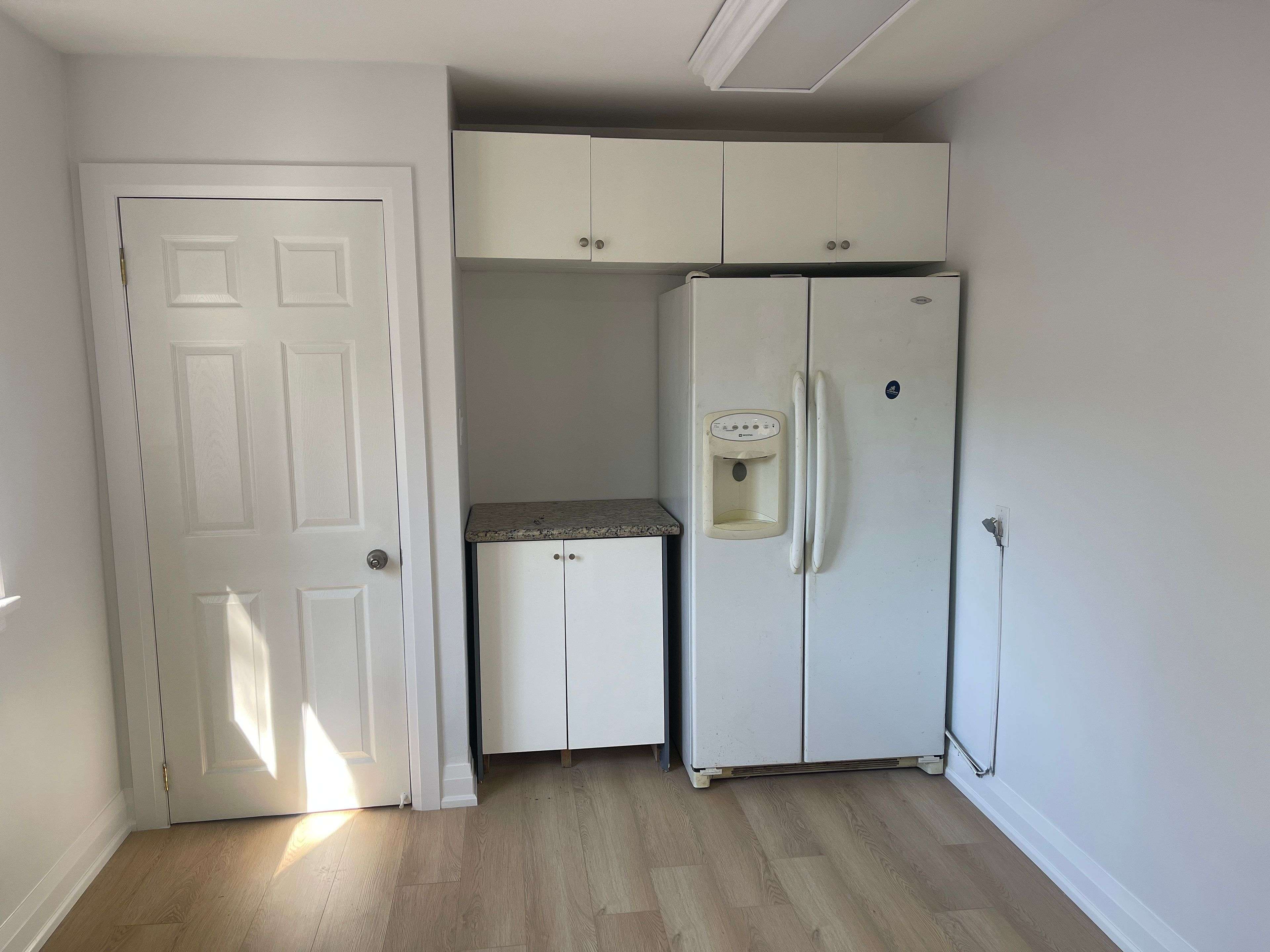 Toronto W10, ON M9W 3R3,62 Grierson RD #main