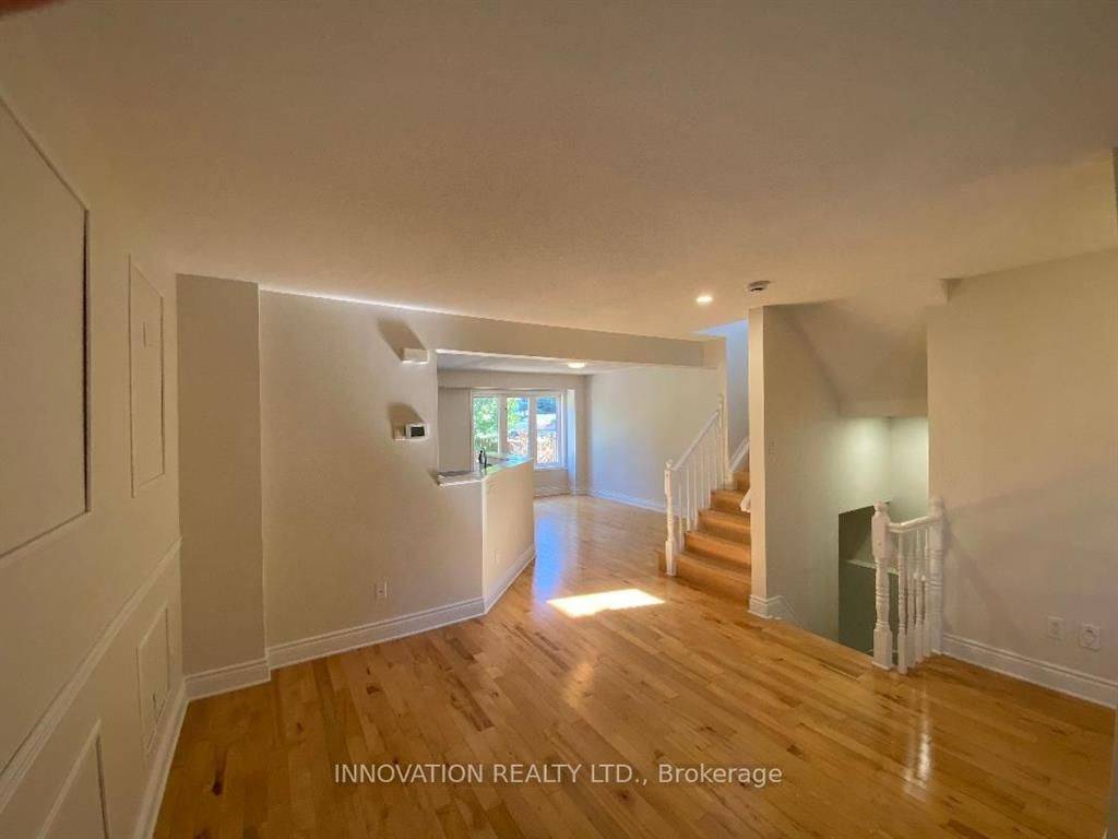 Carlington - Central Park, ON K2C 4C2,11 Cedar Park ST