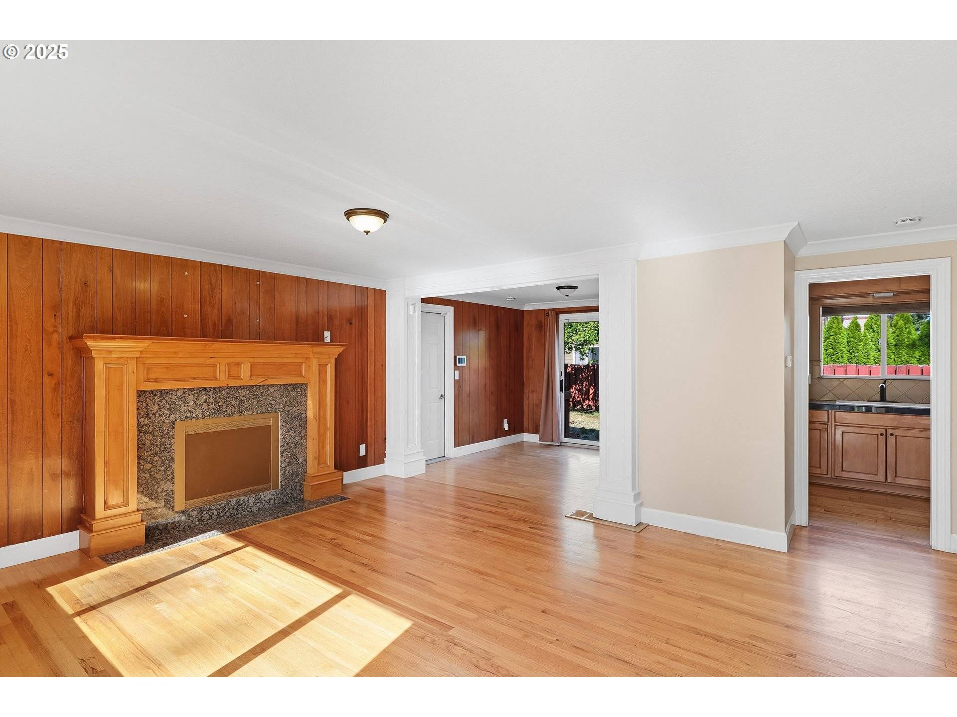 Portland, OR 97230,17909 NE EVERETT CT